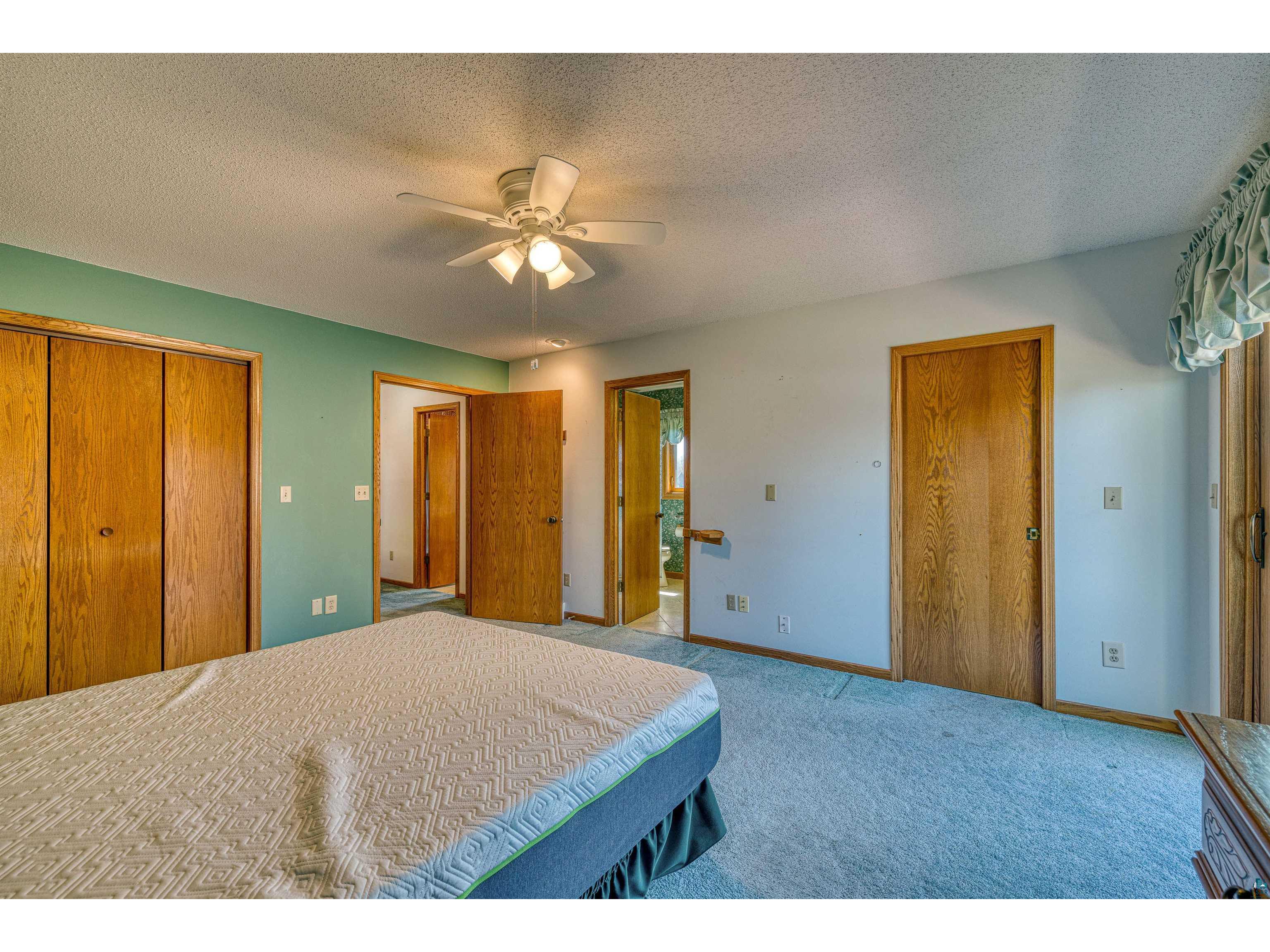 1404 E 10th St Superior WI 54880 6125148 image31