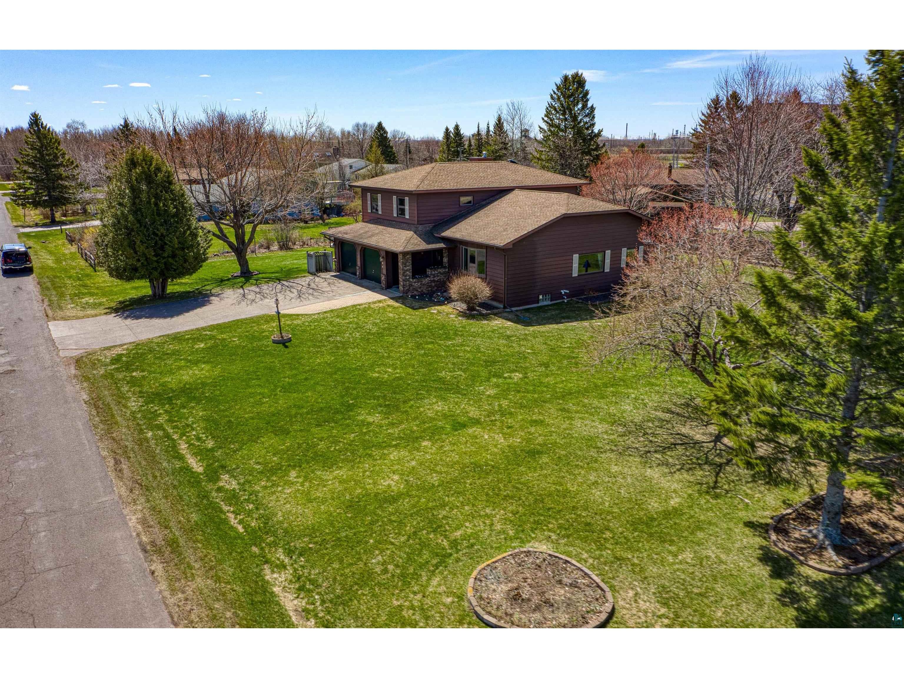 1404 E 10th St Superior WI 54880 6125148 image41