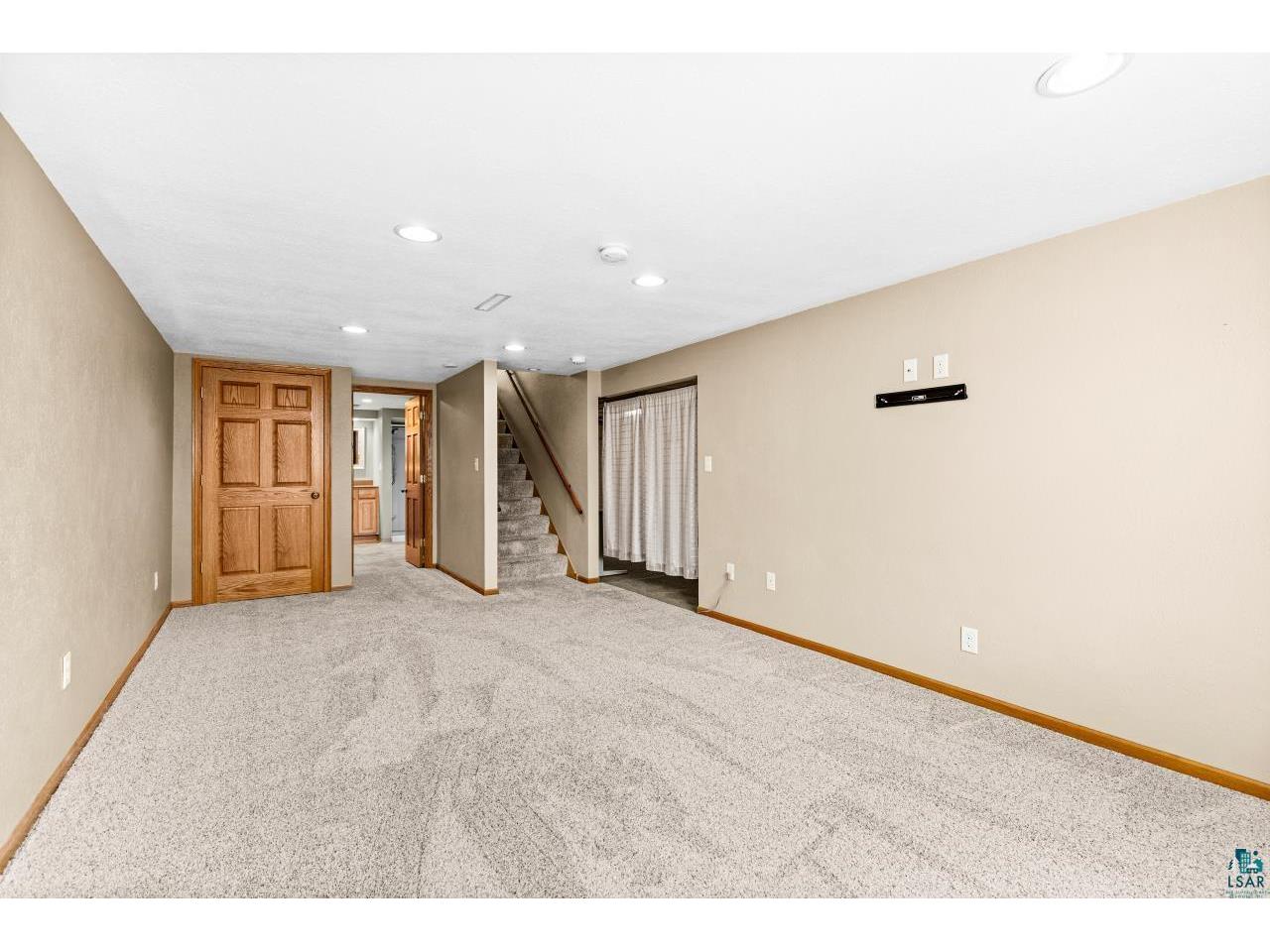 1409 Stanford Ave Duluth MN 55811 6126338 image32