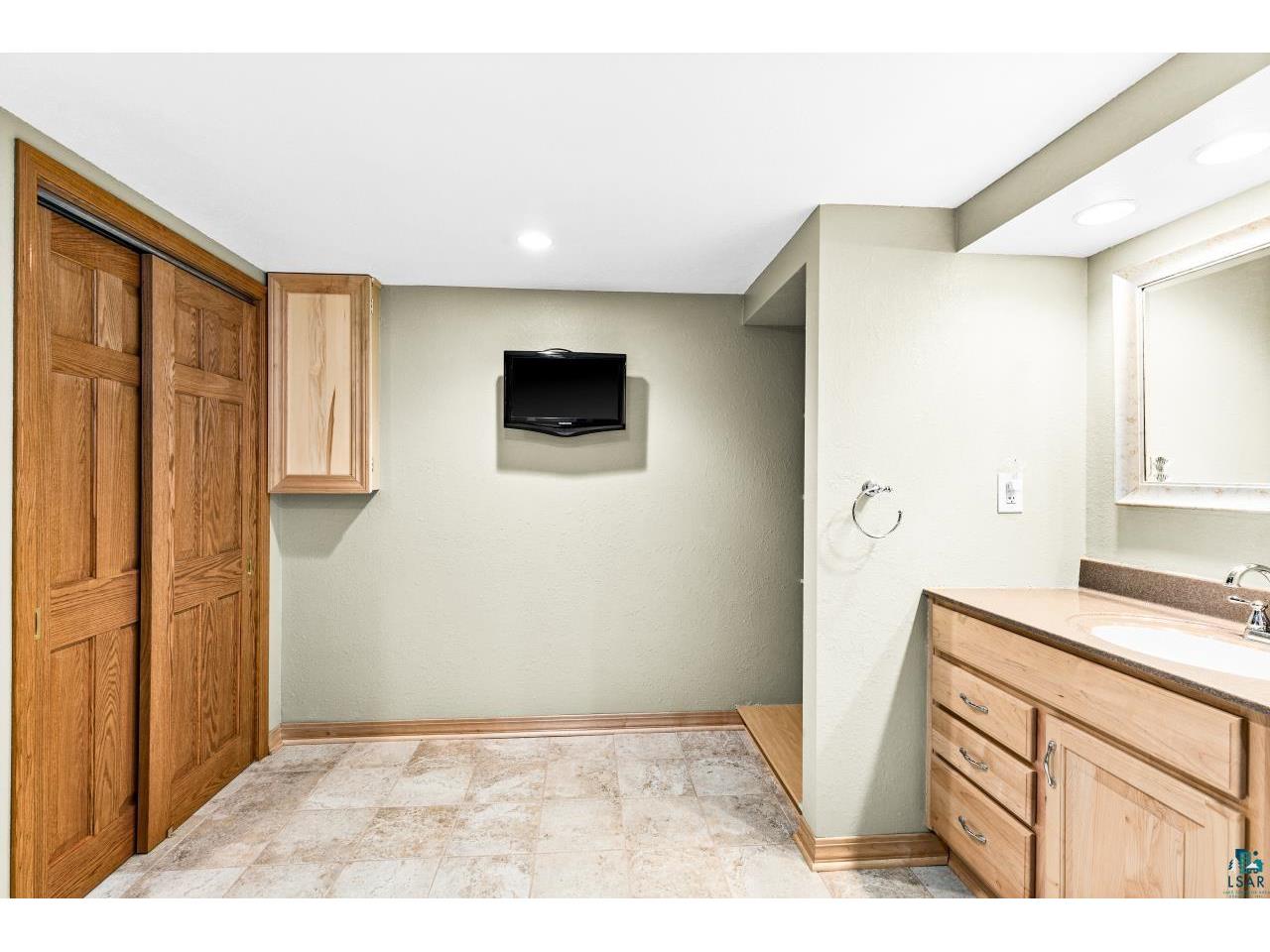 1409 Stanford Ave Duluth MN 55811 6126338 image35