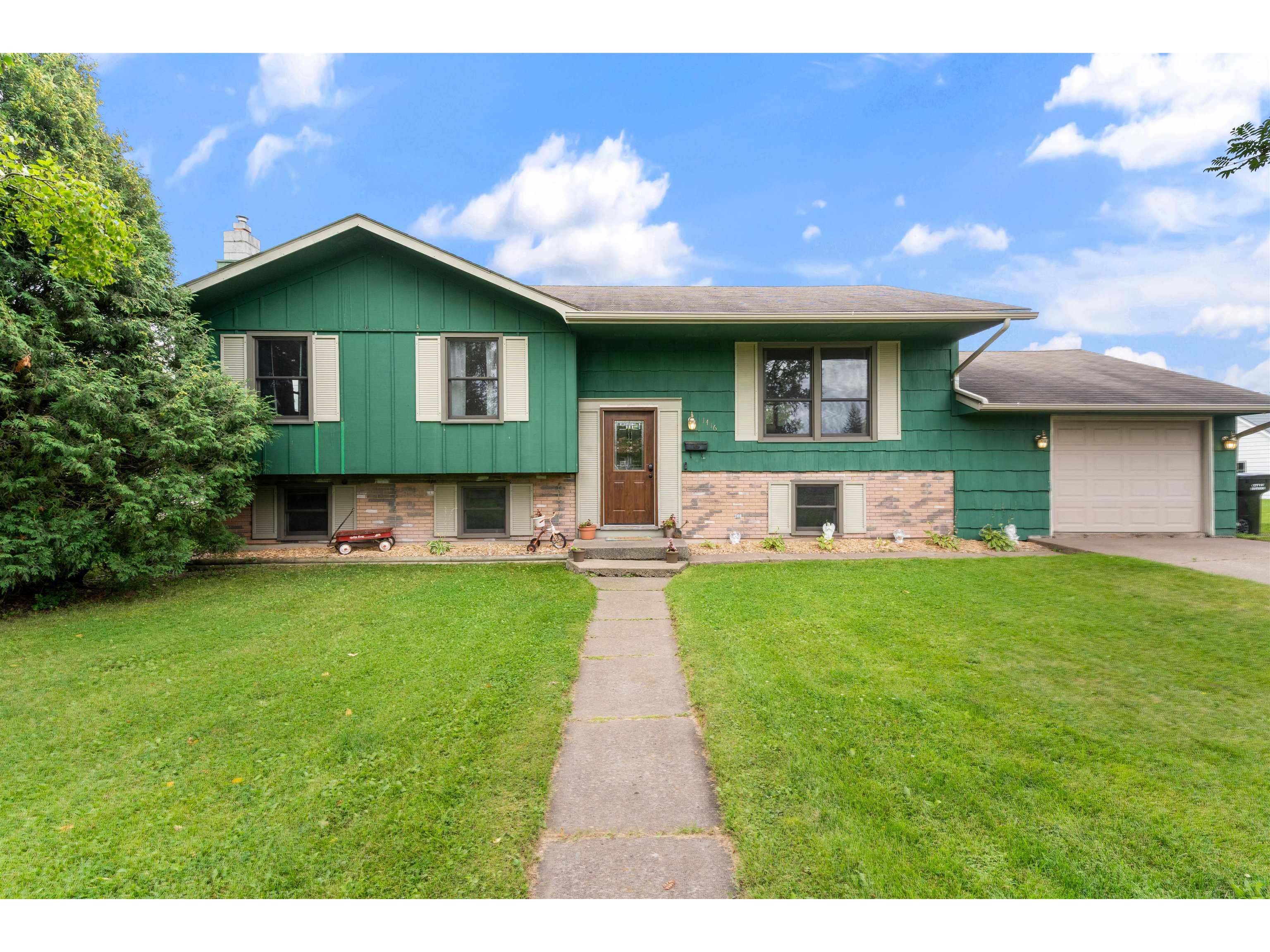 1416 E 8th St Superior WI 54880 6121743 image1