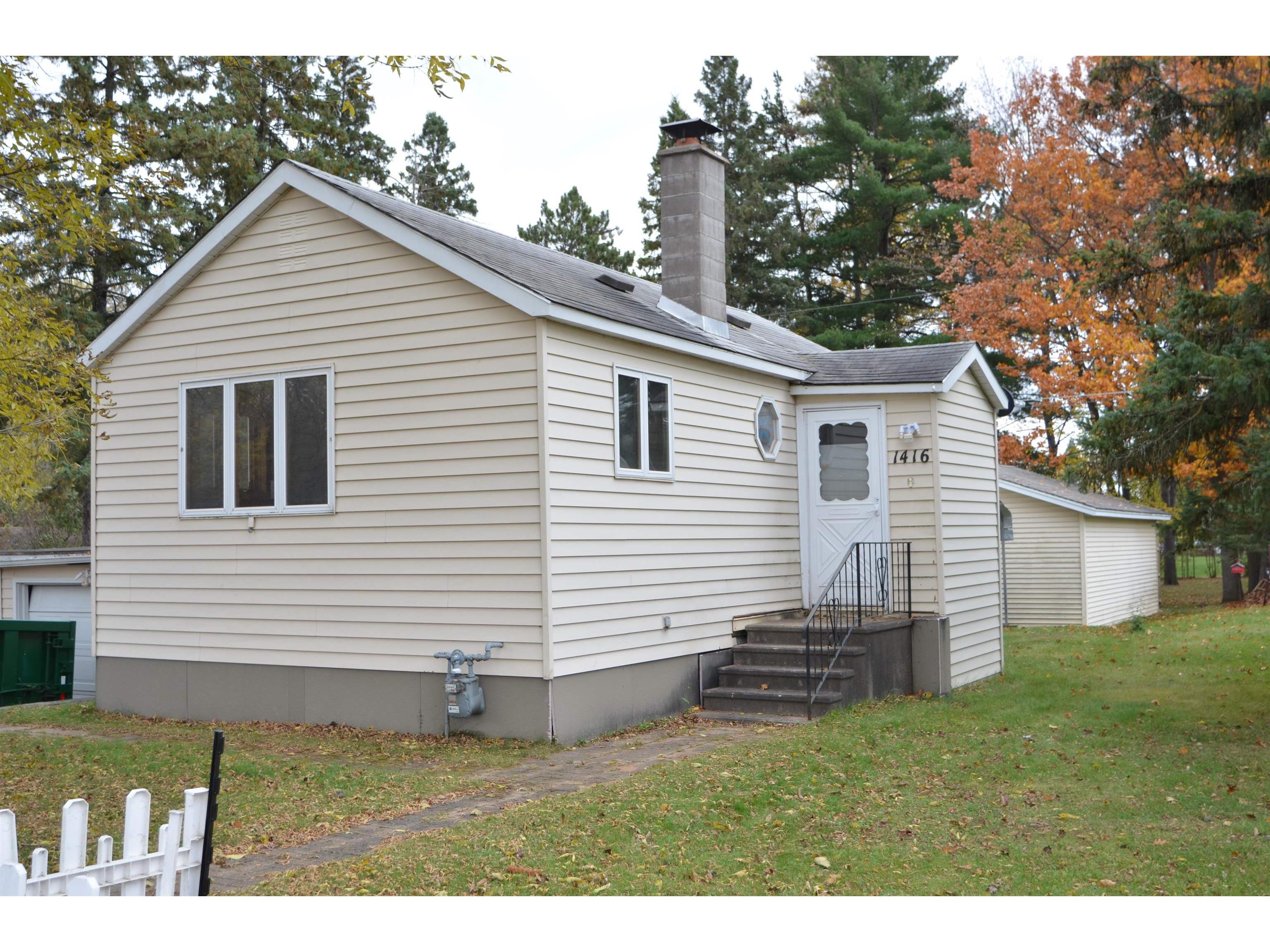 1416 Selmser Ave Cloquet MN 55720 6122556 image1