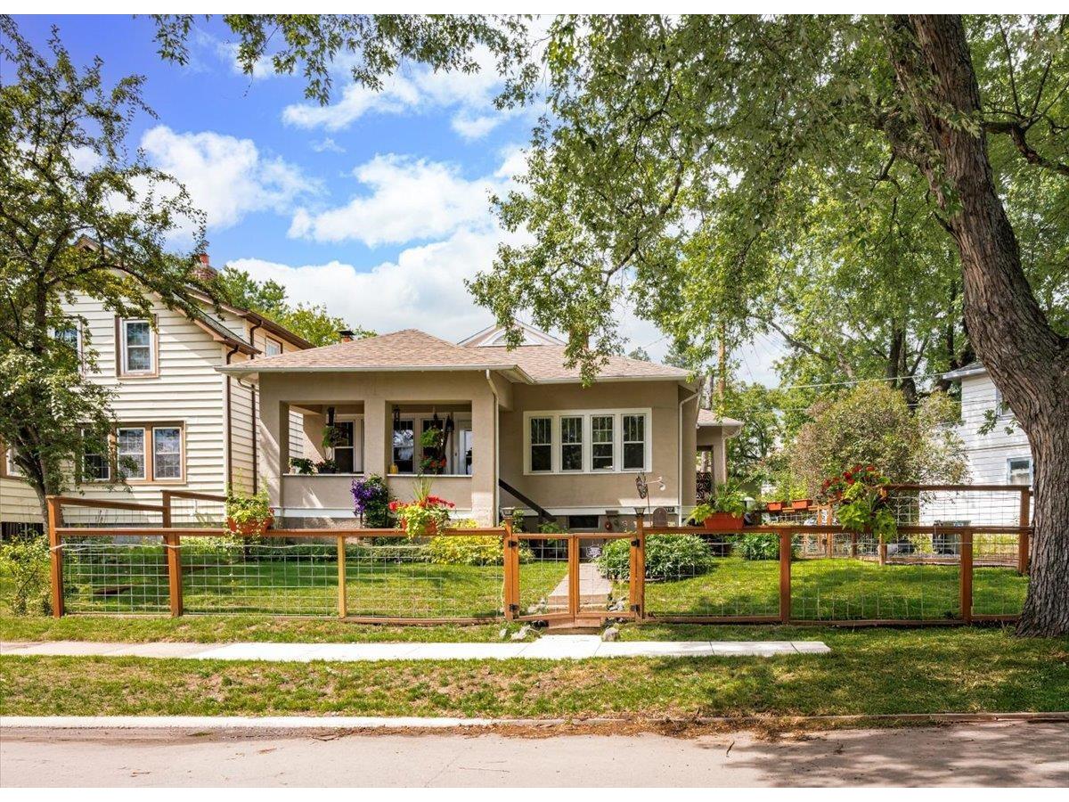 1417 E 10th St Duluth MN 55805 6122325 image1