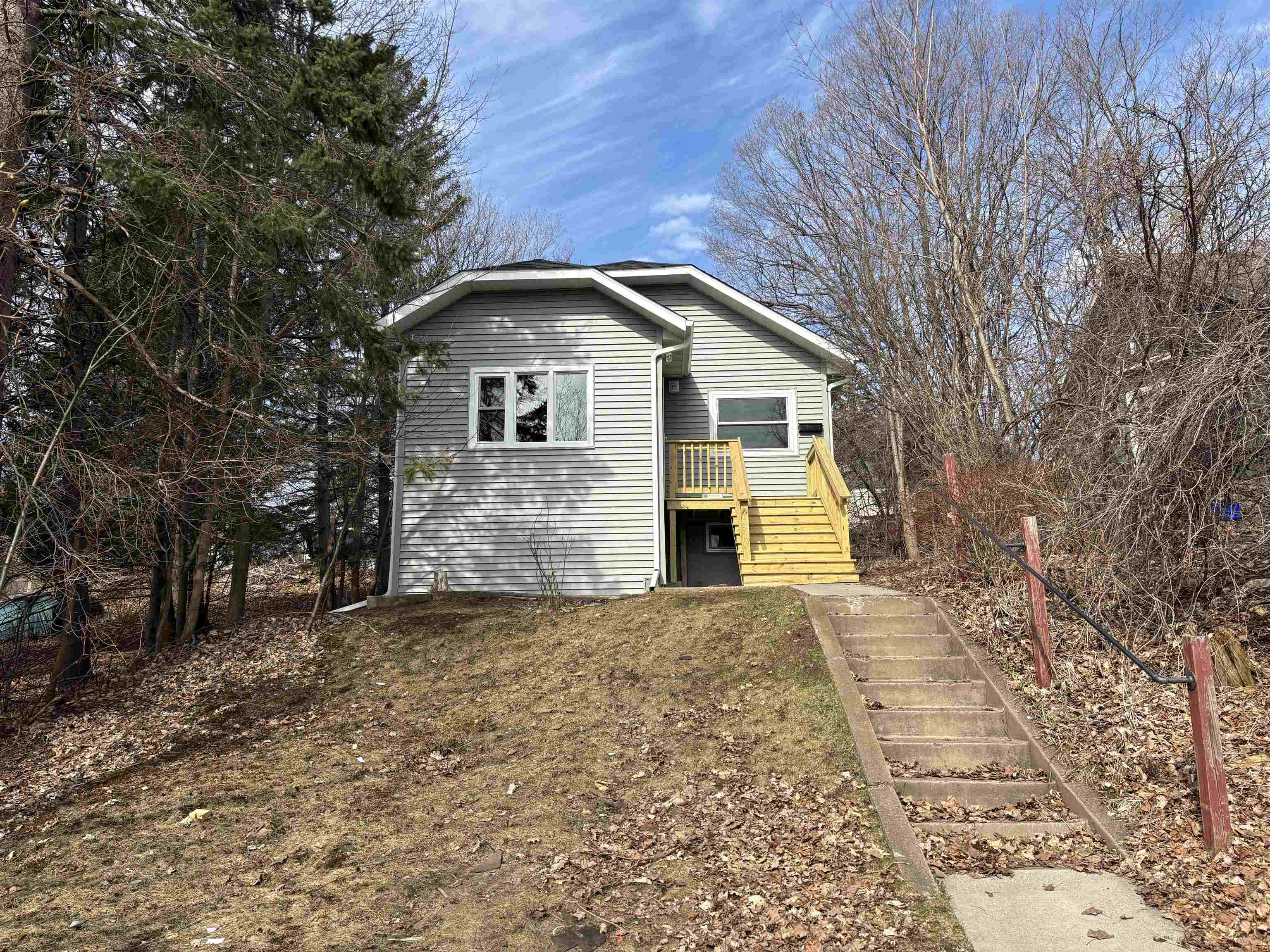 1417 N 7th Ave E Duluth MN 55805 6119595 image1