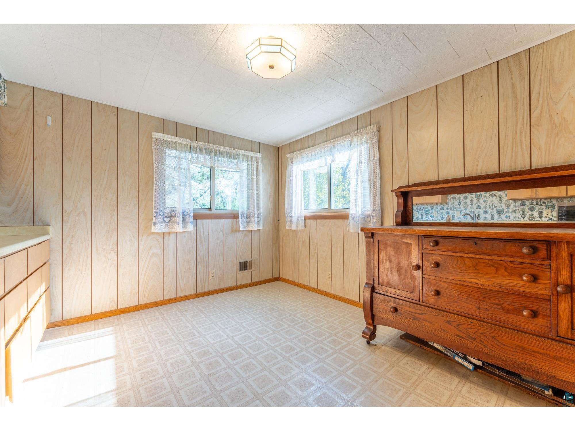 1419 E Chapman St Ely MN 55731 6125828 image15
