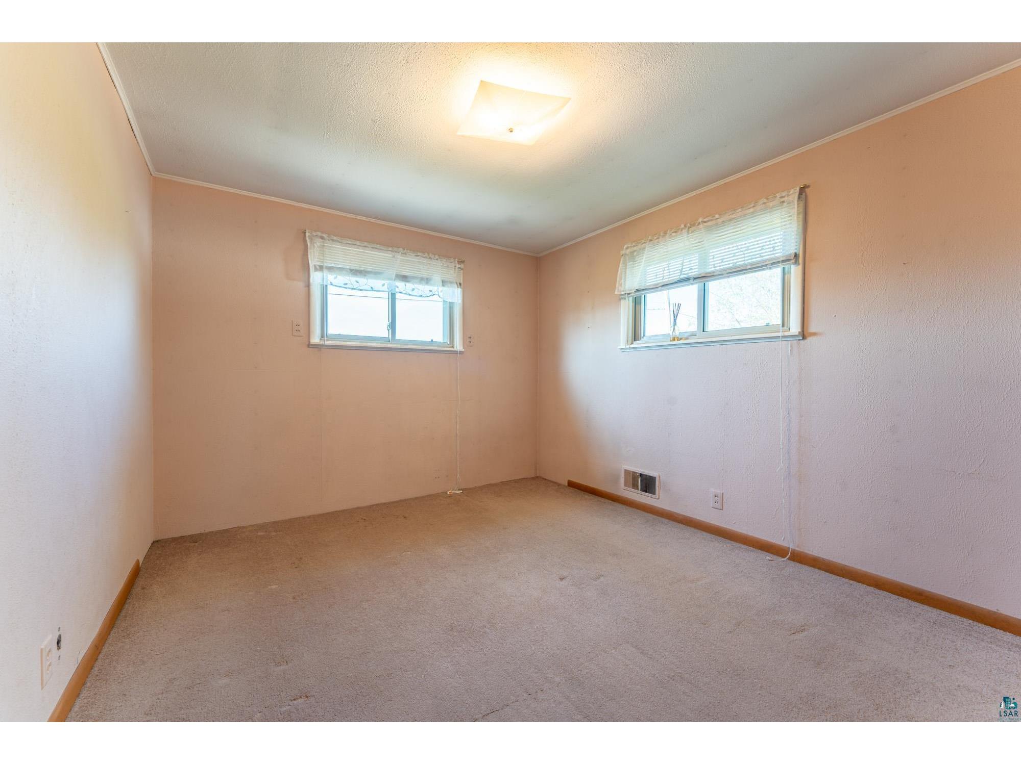 1419 E Chapman St Ely MN 55731 6125828 image18