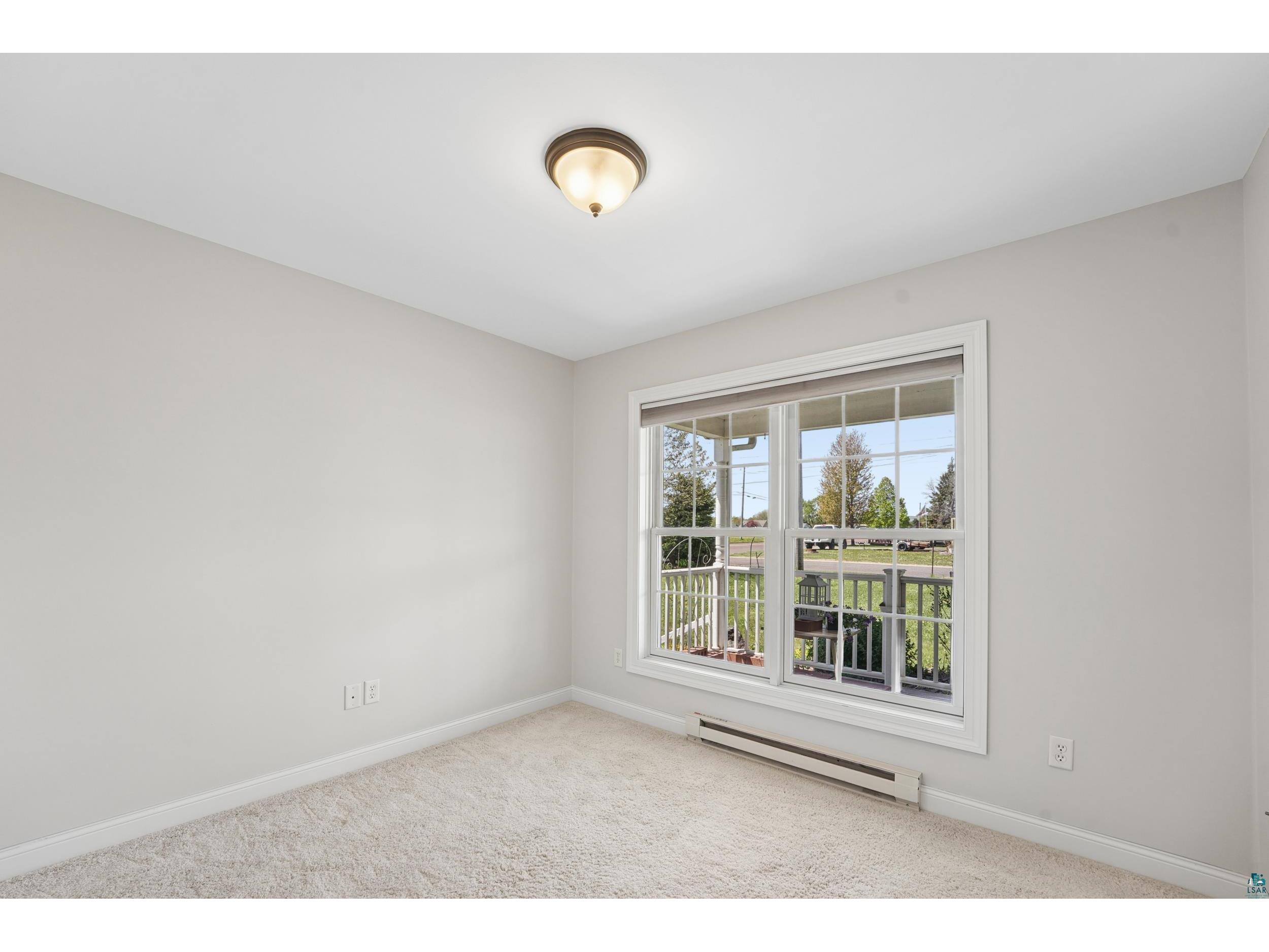 1422 New York Ave Superior WI 54880 6125768 image10