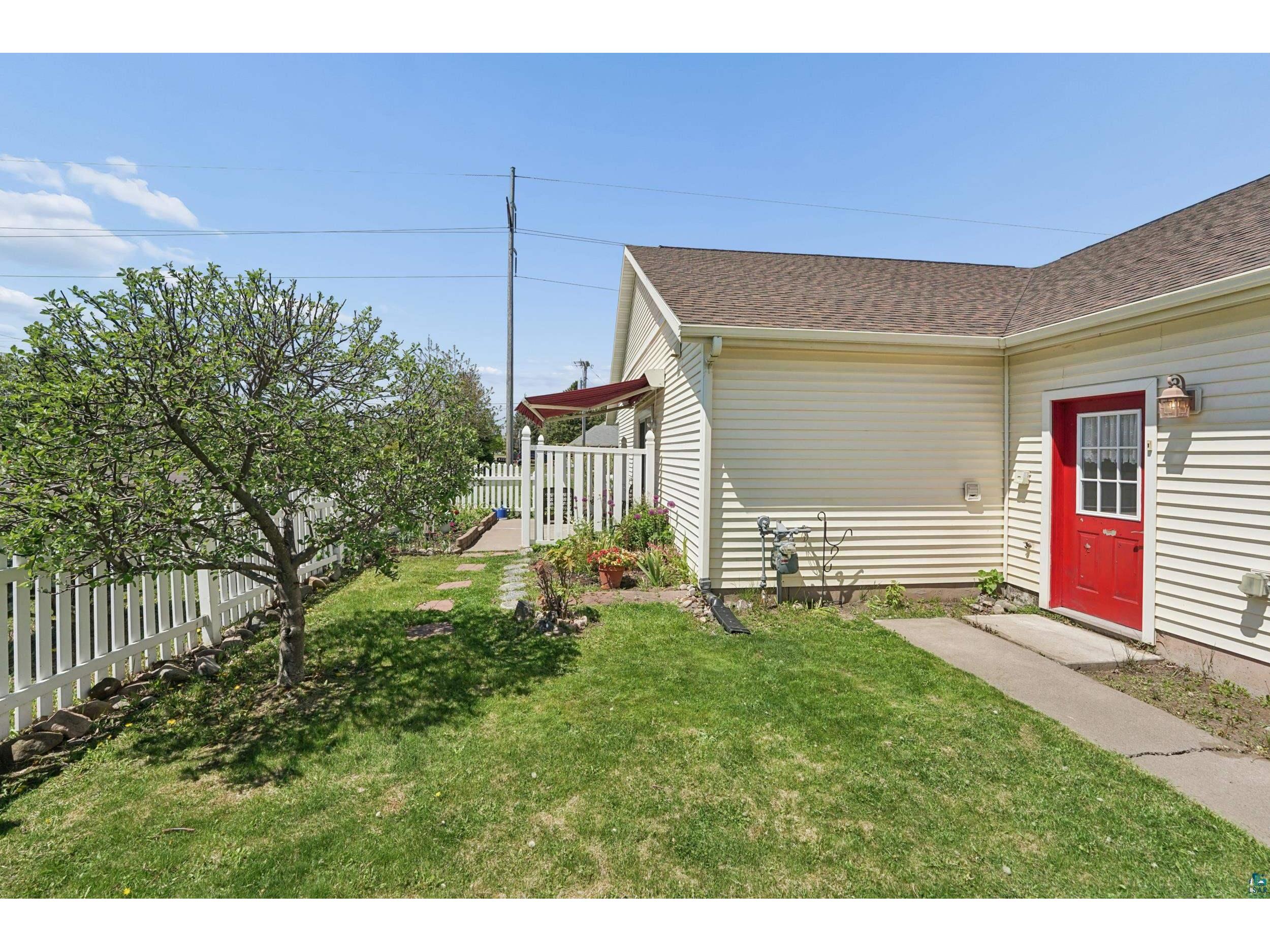 1422 New York Ave Superior WI 54880 6125768 image21