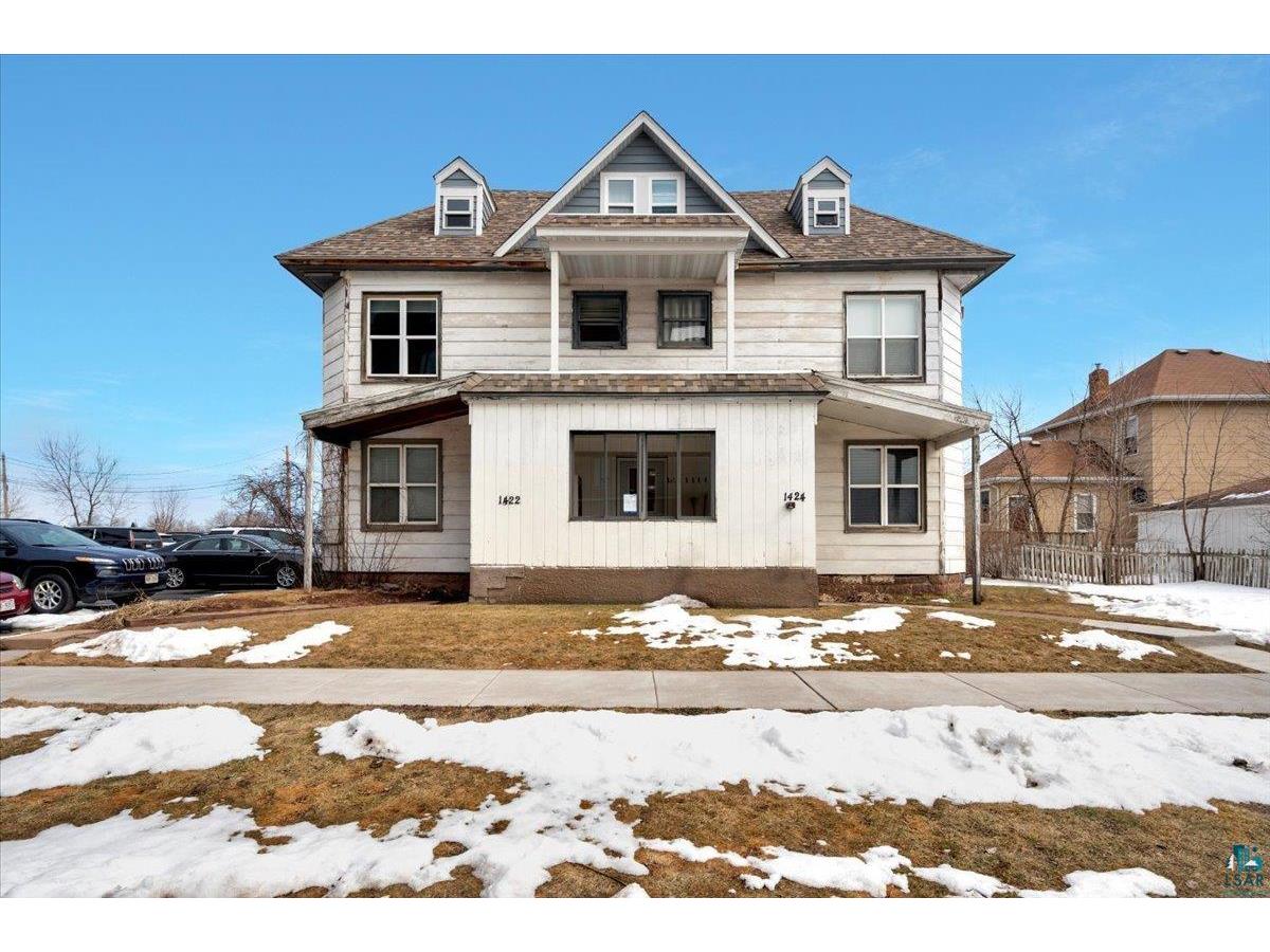 1422 Weeks Ave Superior WI 54880 6113001 image1
