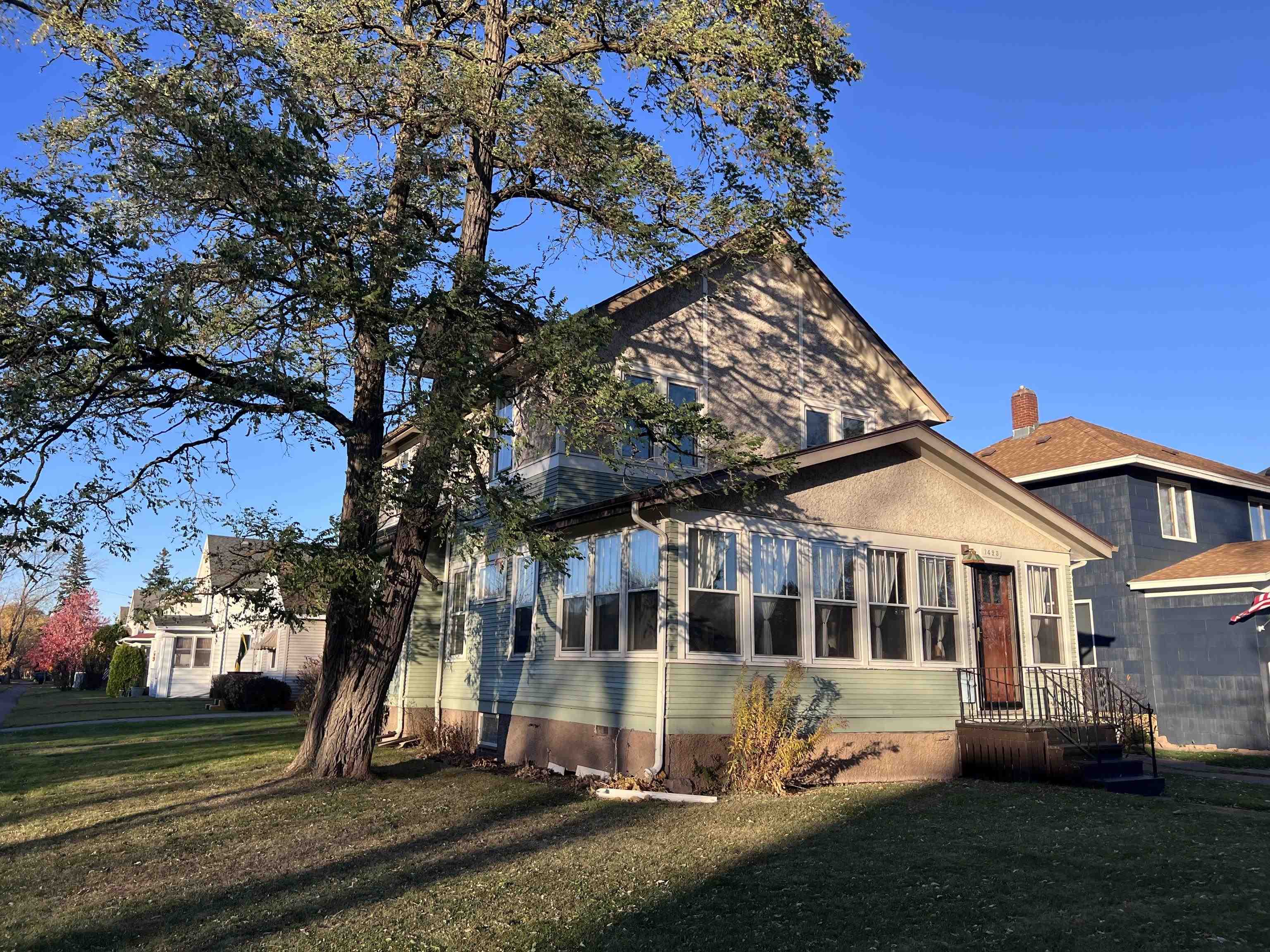 1423 N 26th St Superior WI 54880 6123047 image1