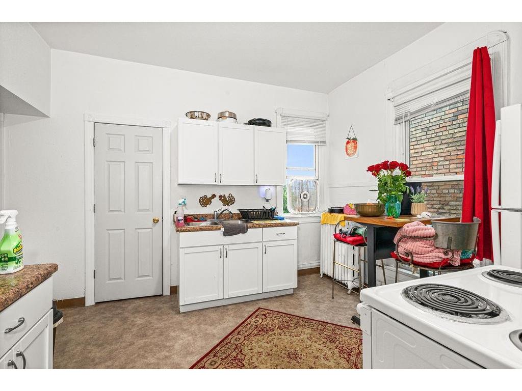 1426-1428 E 1st St Duluth MN 55805 6121429 image12