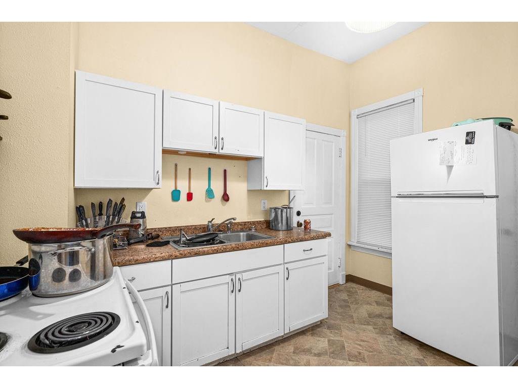 1426-1428 E 1st St Duluth MN 55805 6121429 image2