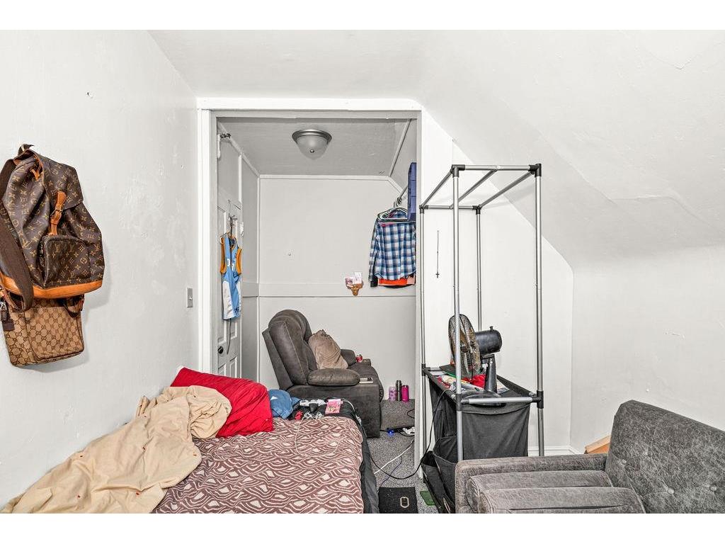 1426-1428 E 1st St Duluth MN 55805 6121429 image23