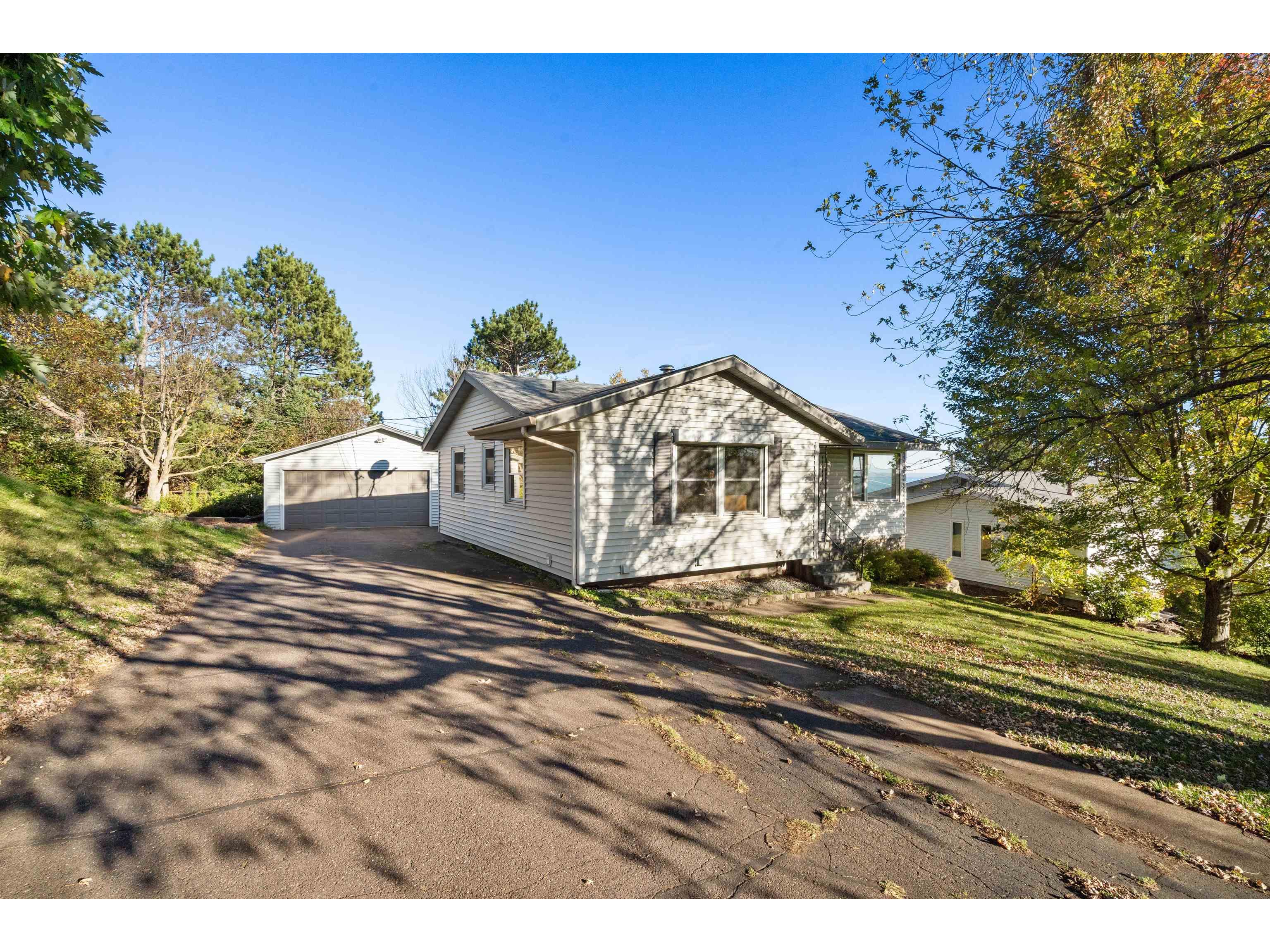 1426 Cliff Ave Duluth MN 55811 6122363 image1