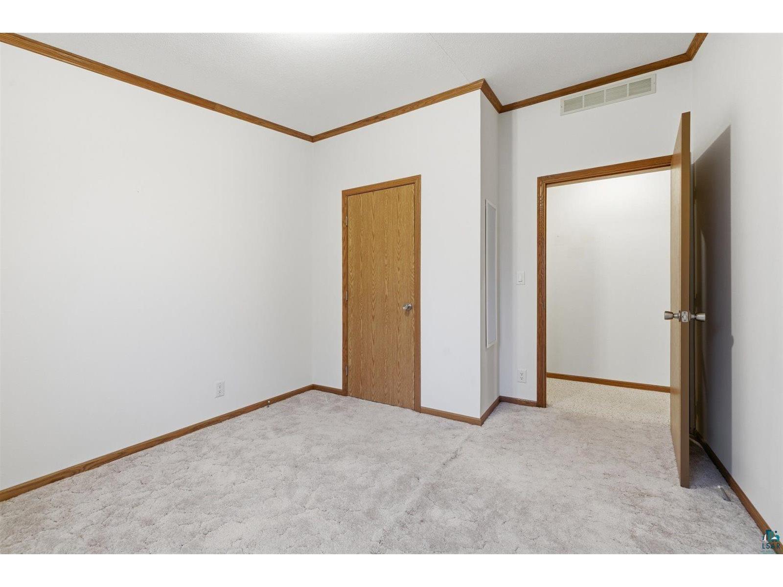 1430 12th St Virginia MN 55792 6125440 image13