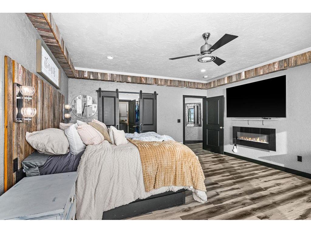 1430 Stoney Point Dr Duluth MN 55804 - Lake Superior 6123383 image15