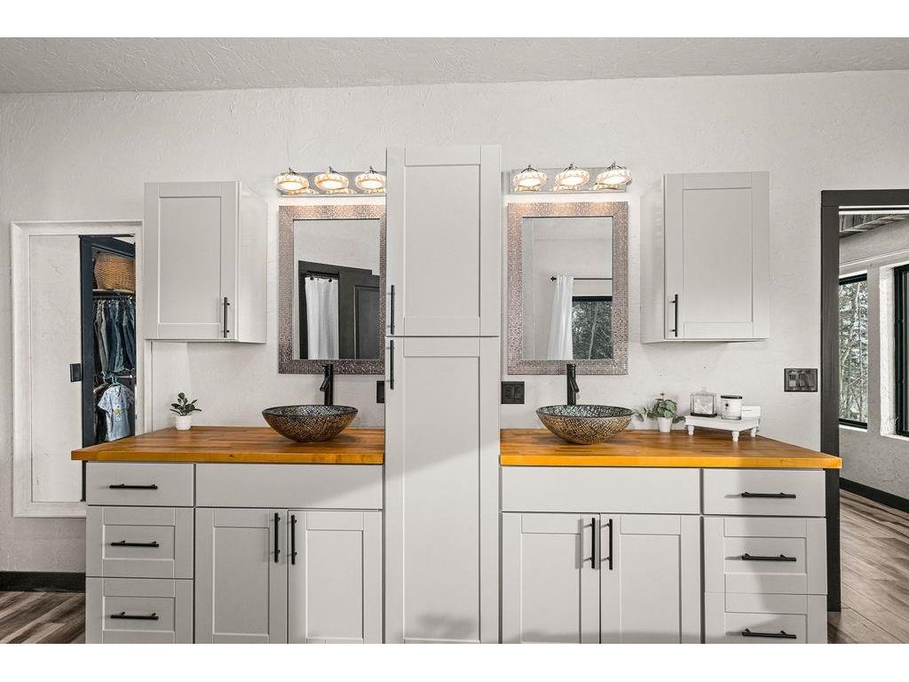 1430 Stoney Point Dr Duluth MN 55804 - Lake Superior 6123383 image20