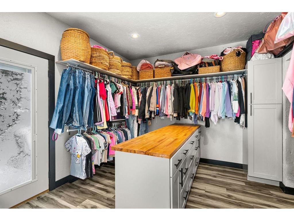 1430 Stoney Point Dr Duluth MN 55804 - Lake Superior 6123383 image21