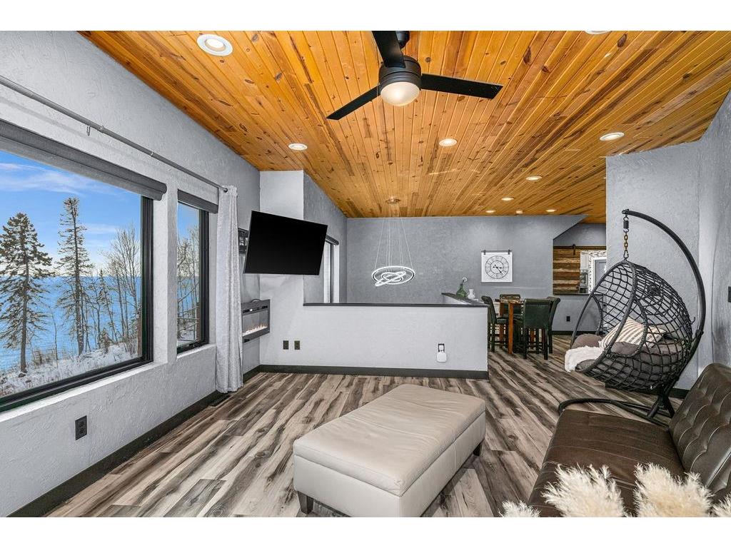 1430 Stoney Point Dr Duluth MN 55804 - Lake Superior 6123383 image29