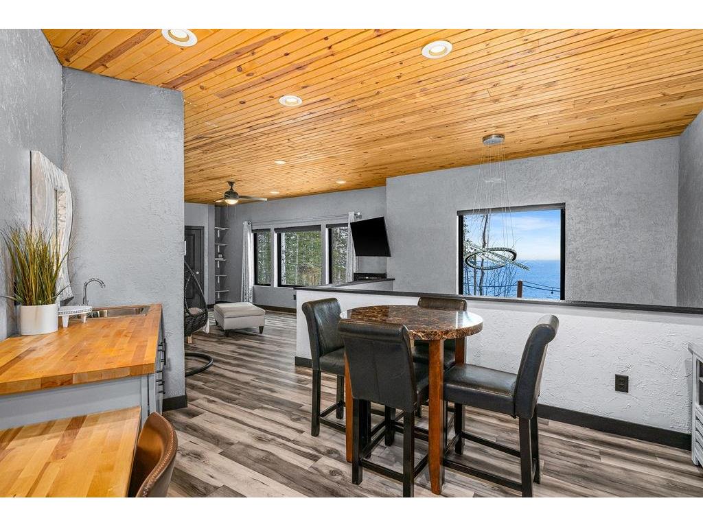 1430 Stoney Point Dr Duluth MN 55804 - Lake Superior 6123383 image30