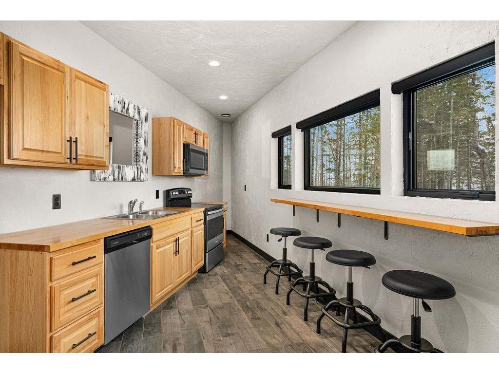 1430 Stoney Point Dr Duluth MN 55804 - Lake Superior 6123383 image42