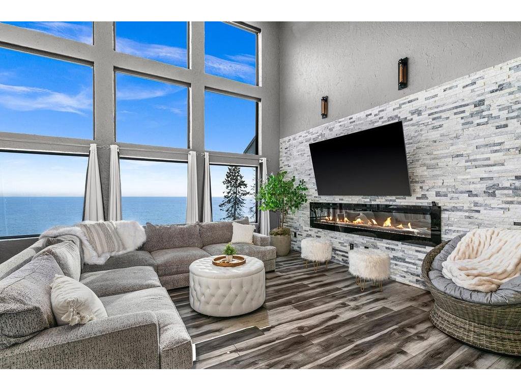 1430 Stoney Point Dr Duluth MN 55804 - Lake Superior 6123383 image6