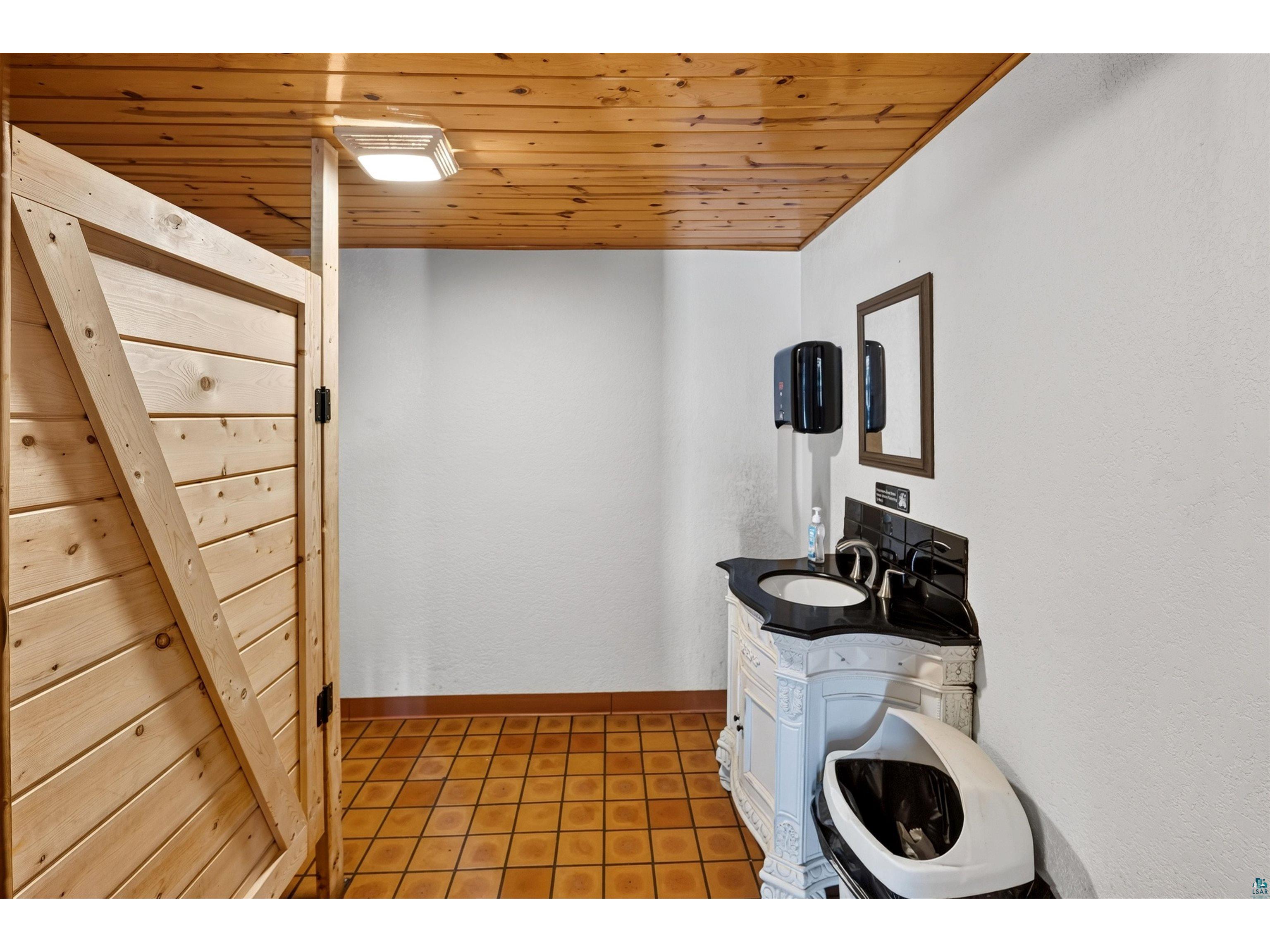 14633 East Mail Rd Gordon WI 54838 6126392 image42