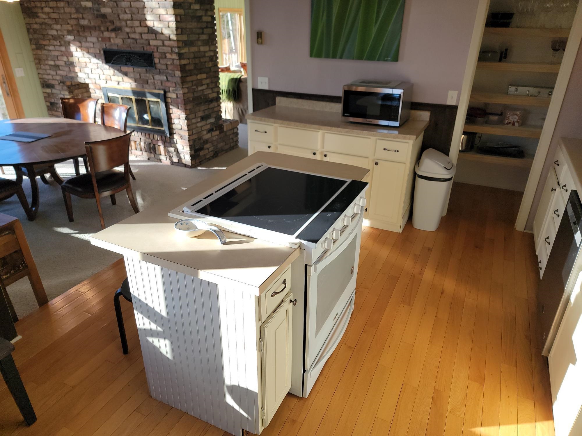 1470 Hwy 61 E Grand Marais MN 55604 - Lake Superior 6122696 image17