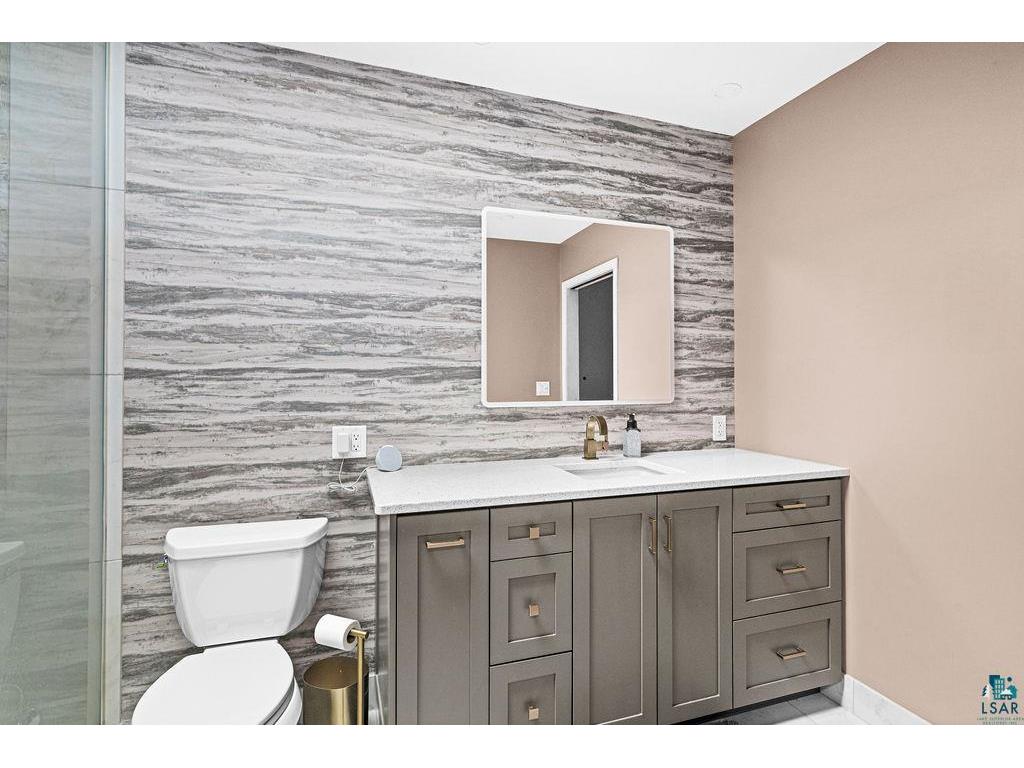 15 Vergennes St Superior WI 54880 6125371 image18