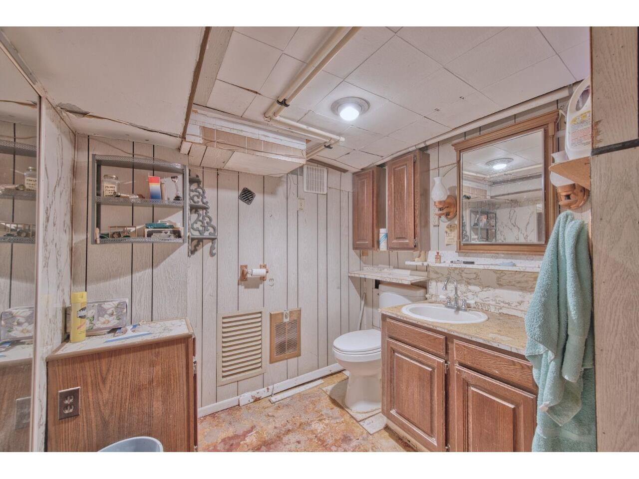 15 W 4th Ave N Aurora MN 55705 6121891 image32