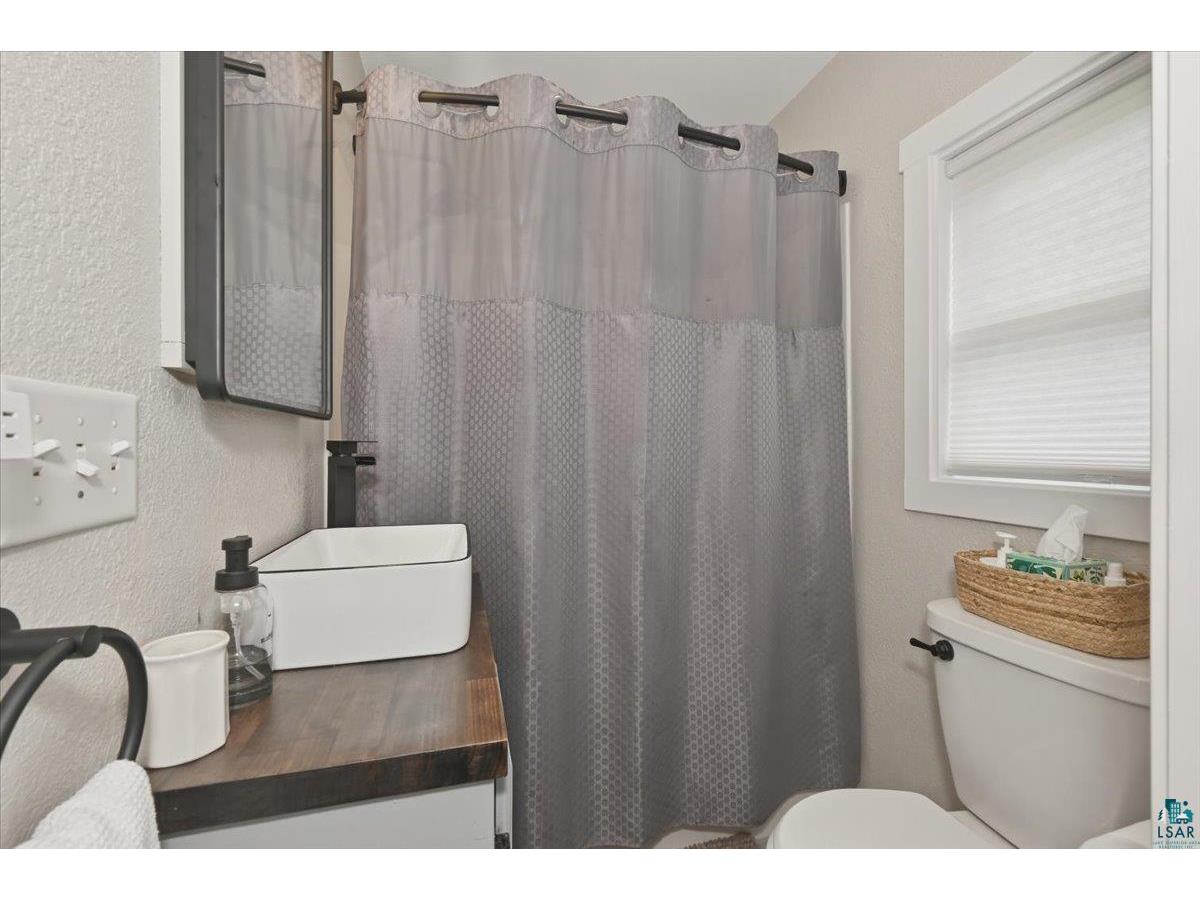 150 1st St Proctor MN 55810 6126307 image10
