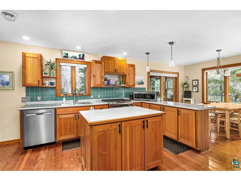 1504 Homestead Dr Duluth MN 55804 - Little Knife River 6124426 image19
