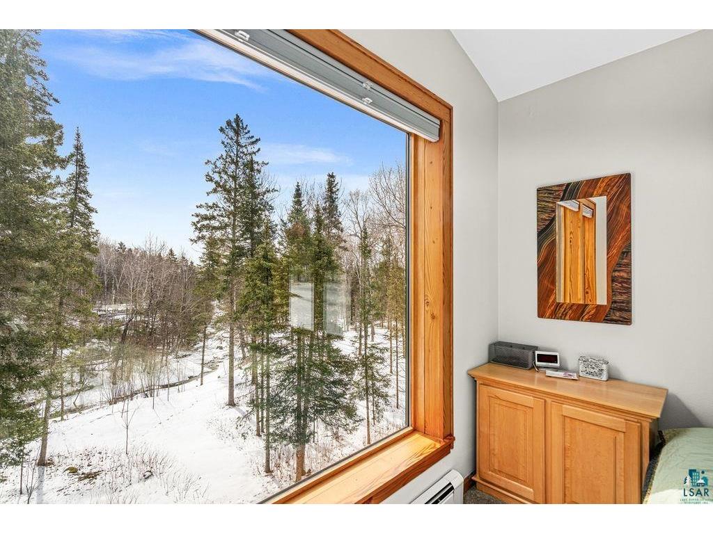 1504 Homestead Dr Duluth MN 55804 - Little Knife River 6124426 image40