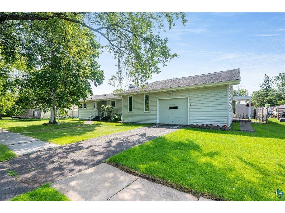 1506 N 56th St Superior WI 54880 6109556 image1