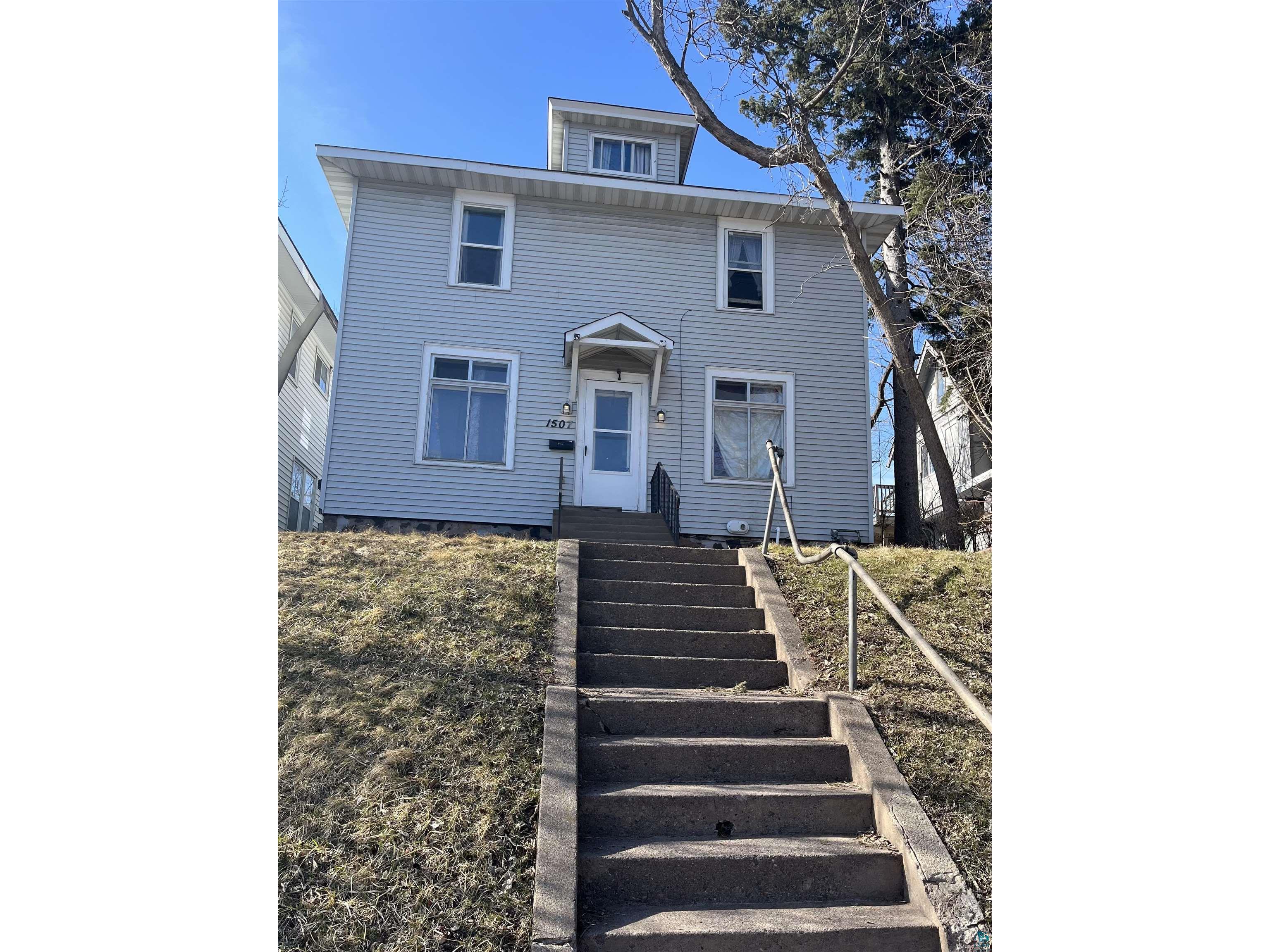 1507 E 4th St Duluth MN 55812 6124419 image2
