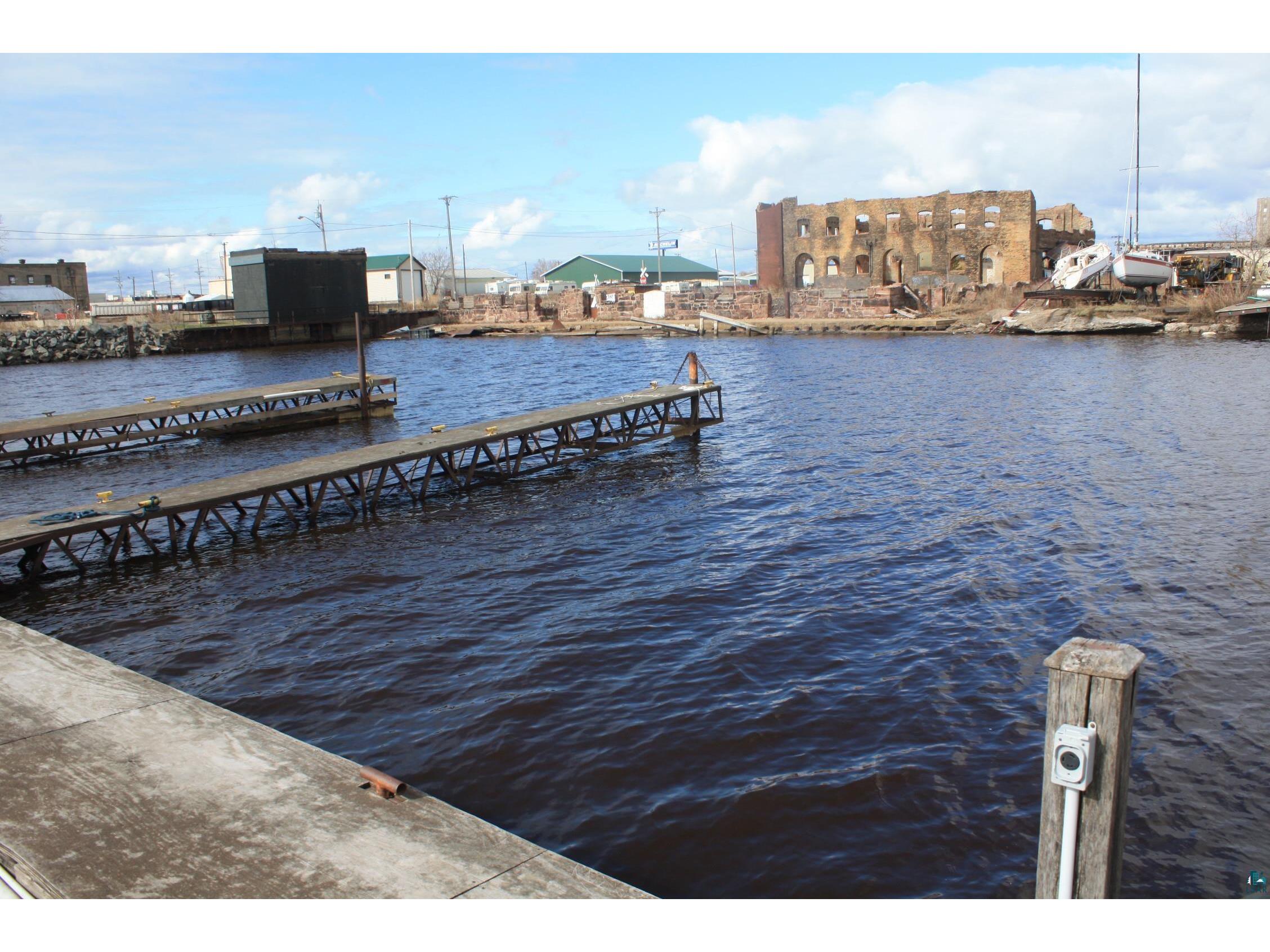 1507 N 1st St Superior WI 54880 - Lake Superior 6124082 image25