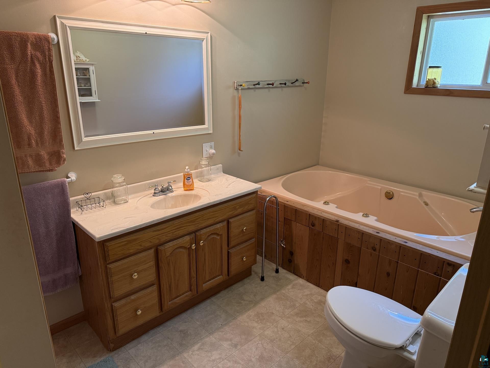 1512 10th Ave W Ashland WI 54806 6126116 image17