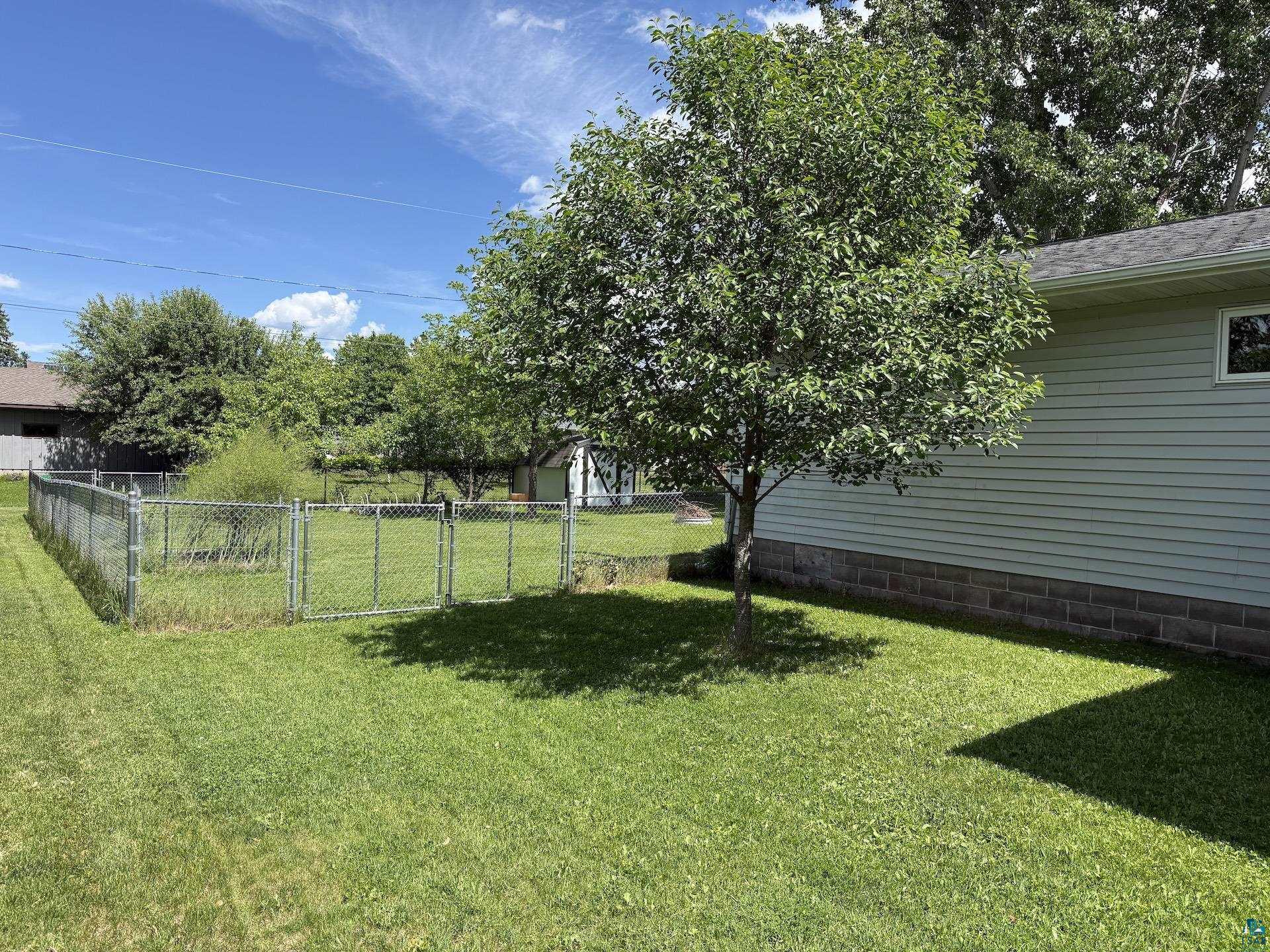 1512 10th Ave W Ashland WI 54806 6126116 image36