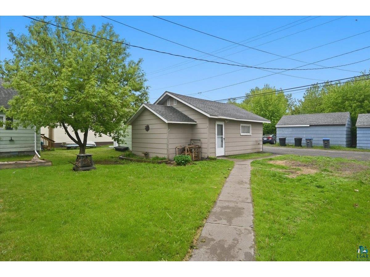 1514 E 4th St Superior WI 54880 6125912 image4