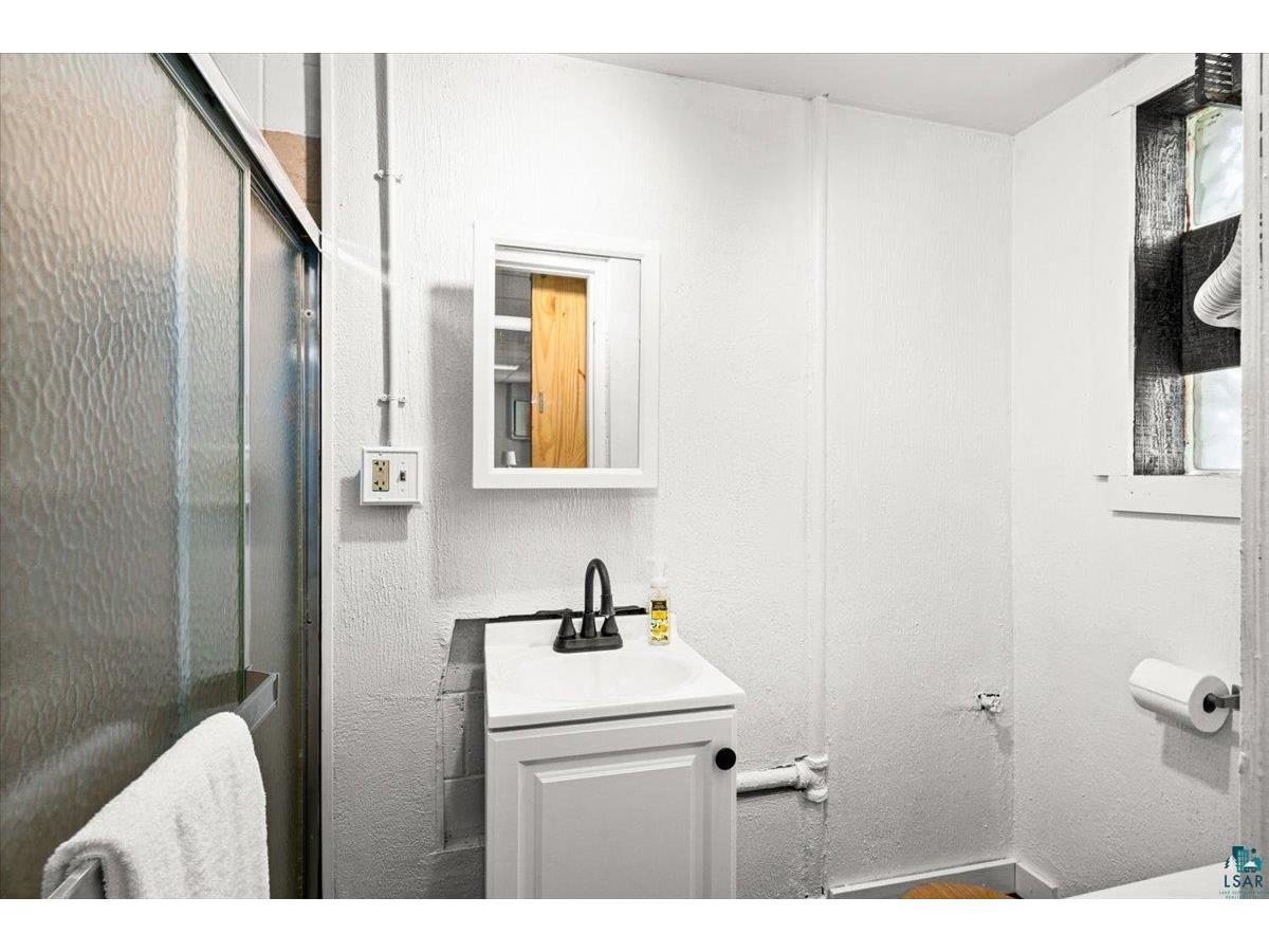 1514 N 53rd Ave W Duluth MN 55807 6125946 image24