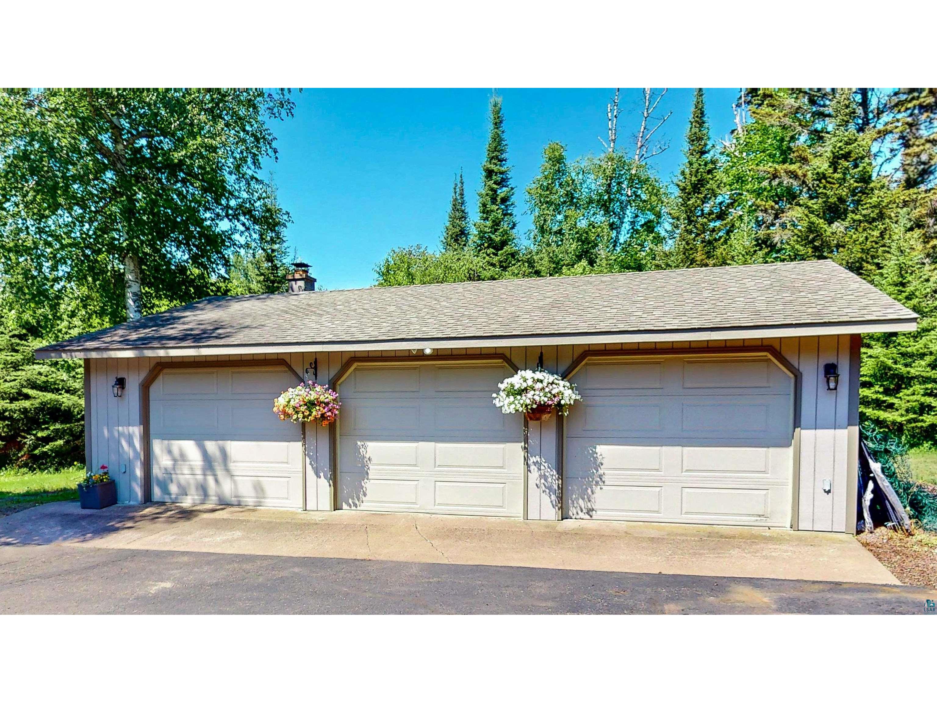 1521 Highway 61 E Grand Marais MN 55604 6126834 image3