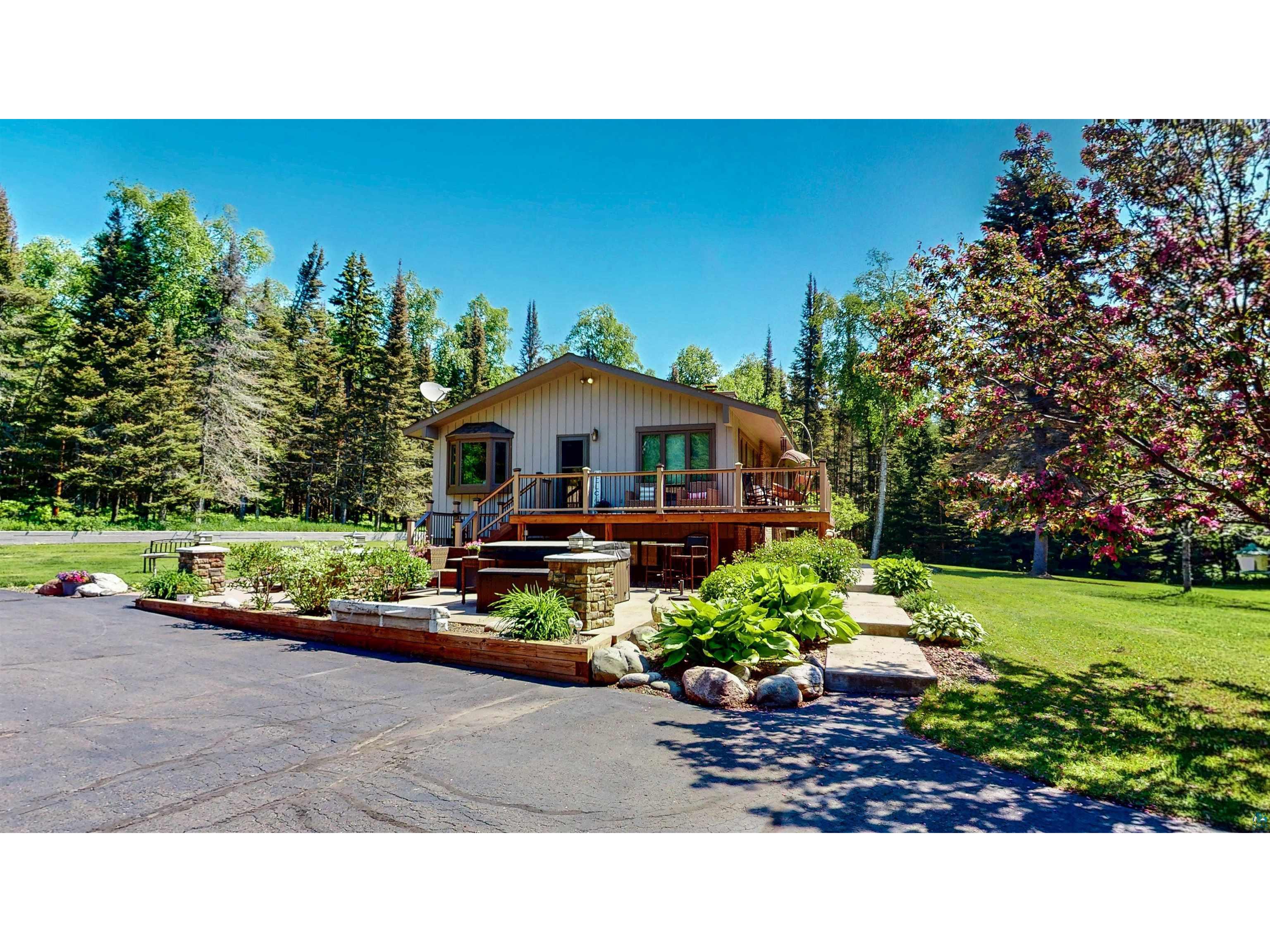 1521 Highway 61 E Grand Marais MN 55604 6126834 image61