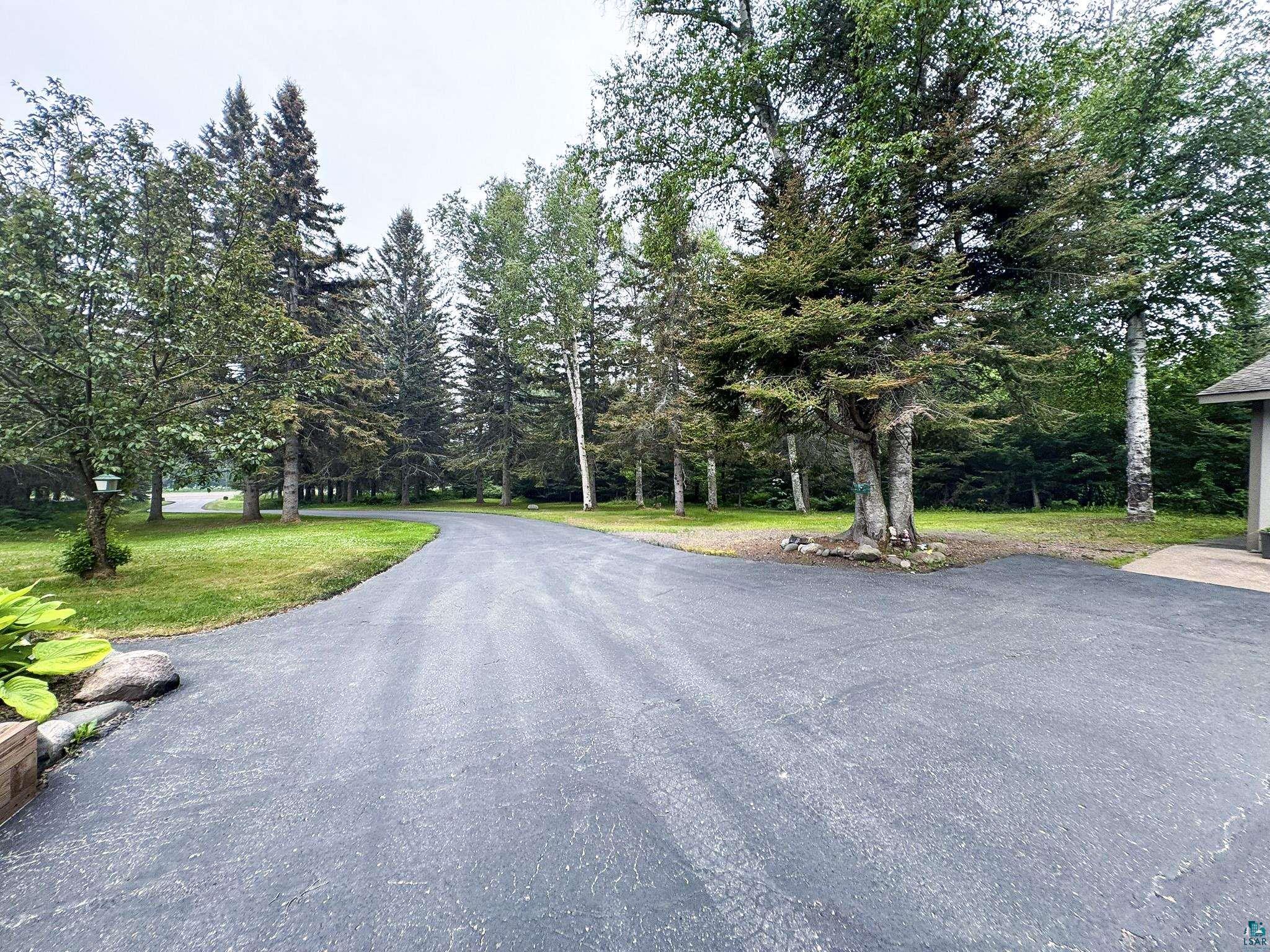 1521 Highway 61 E Grand Marais MN 55604 6126834 image66