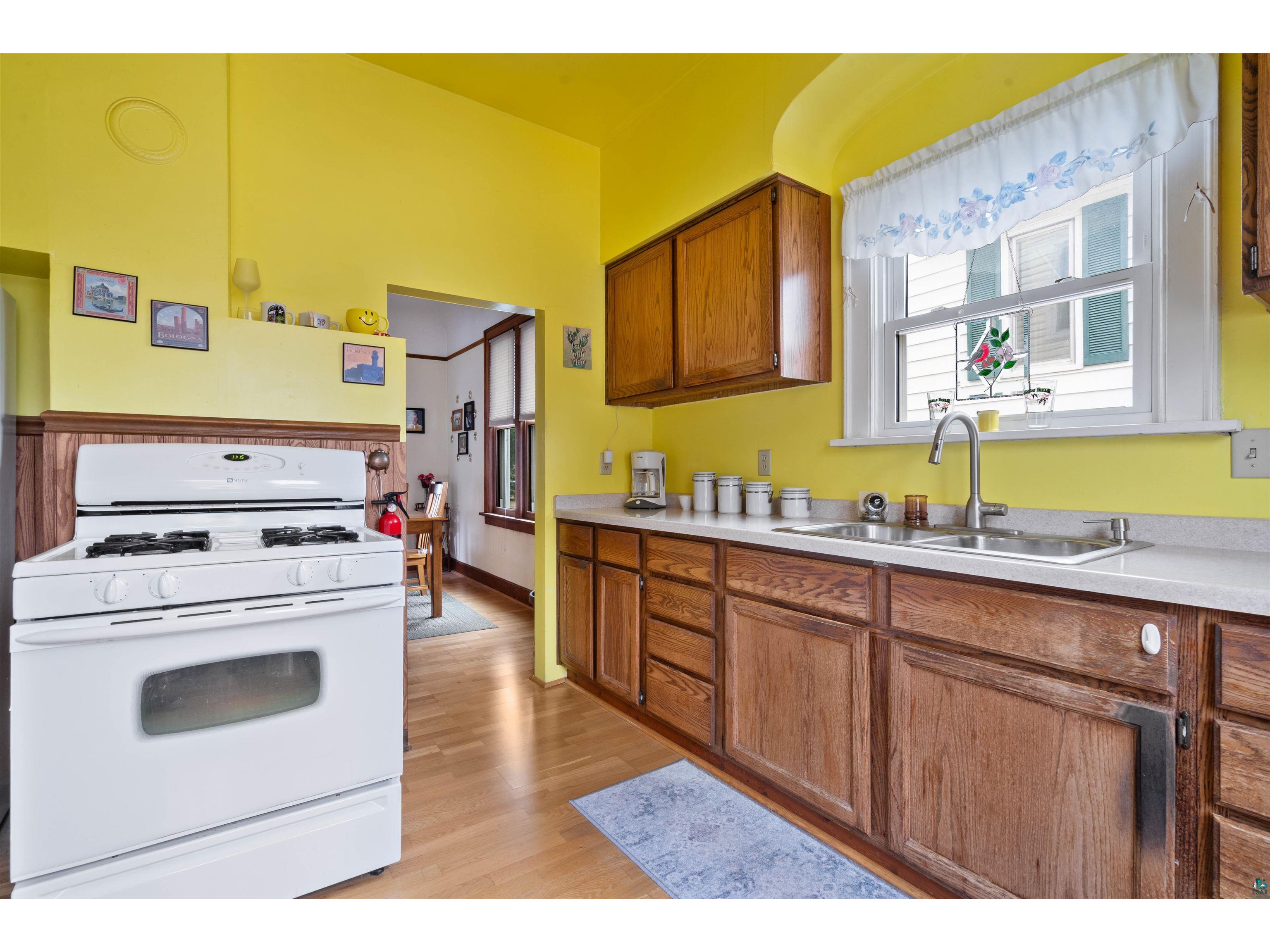 1522 E 4th St Superior WI 54880 6124323 image11