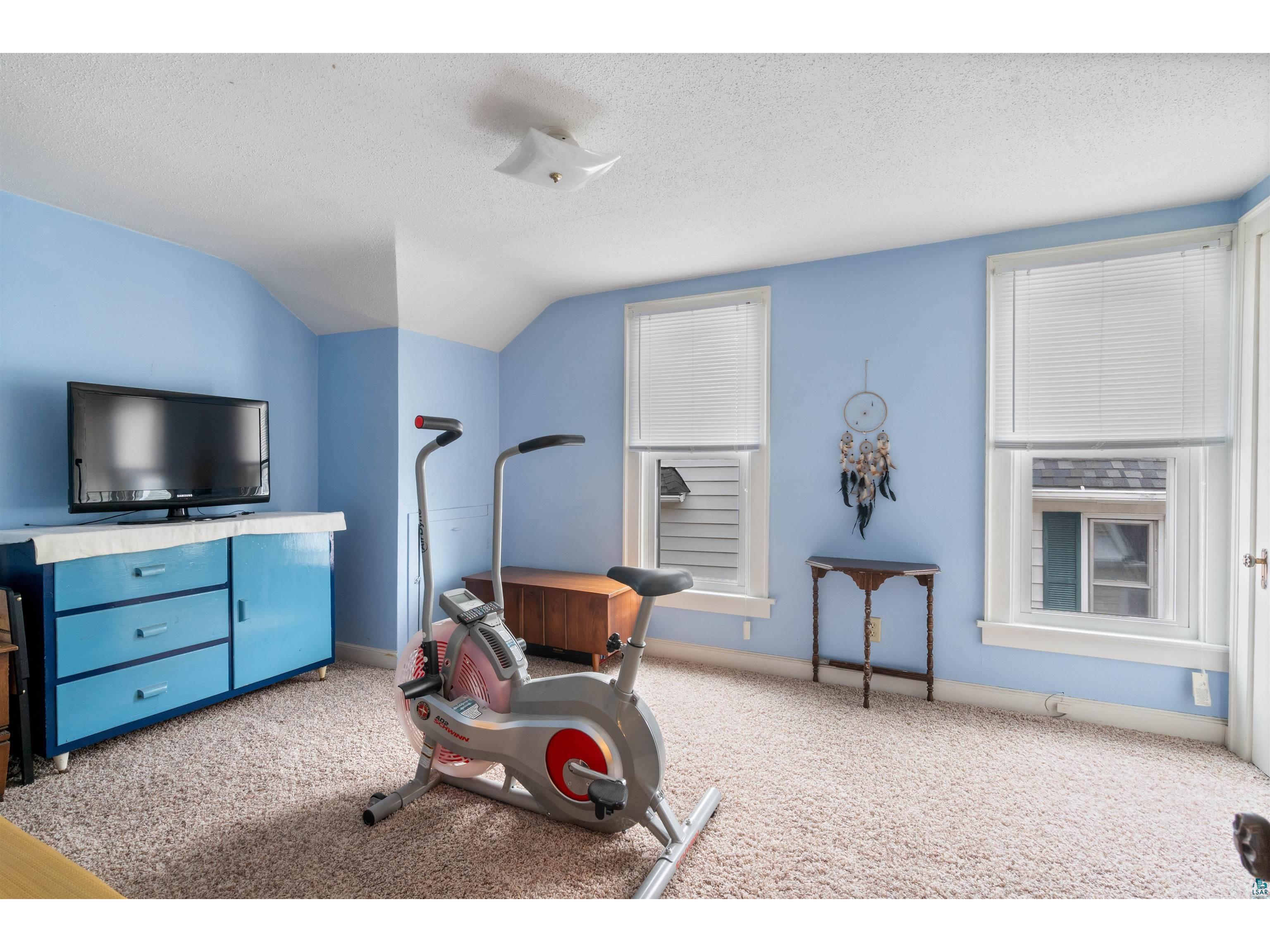 1522 E 4th St Superior WI 54880 6124323 image16
