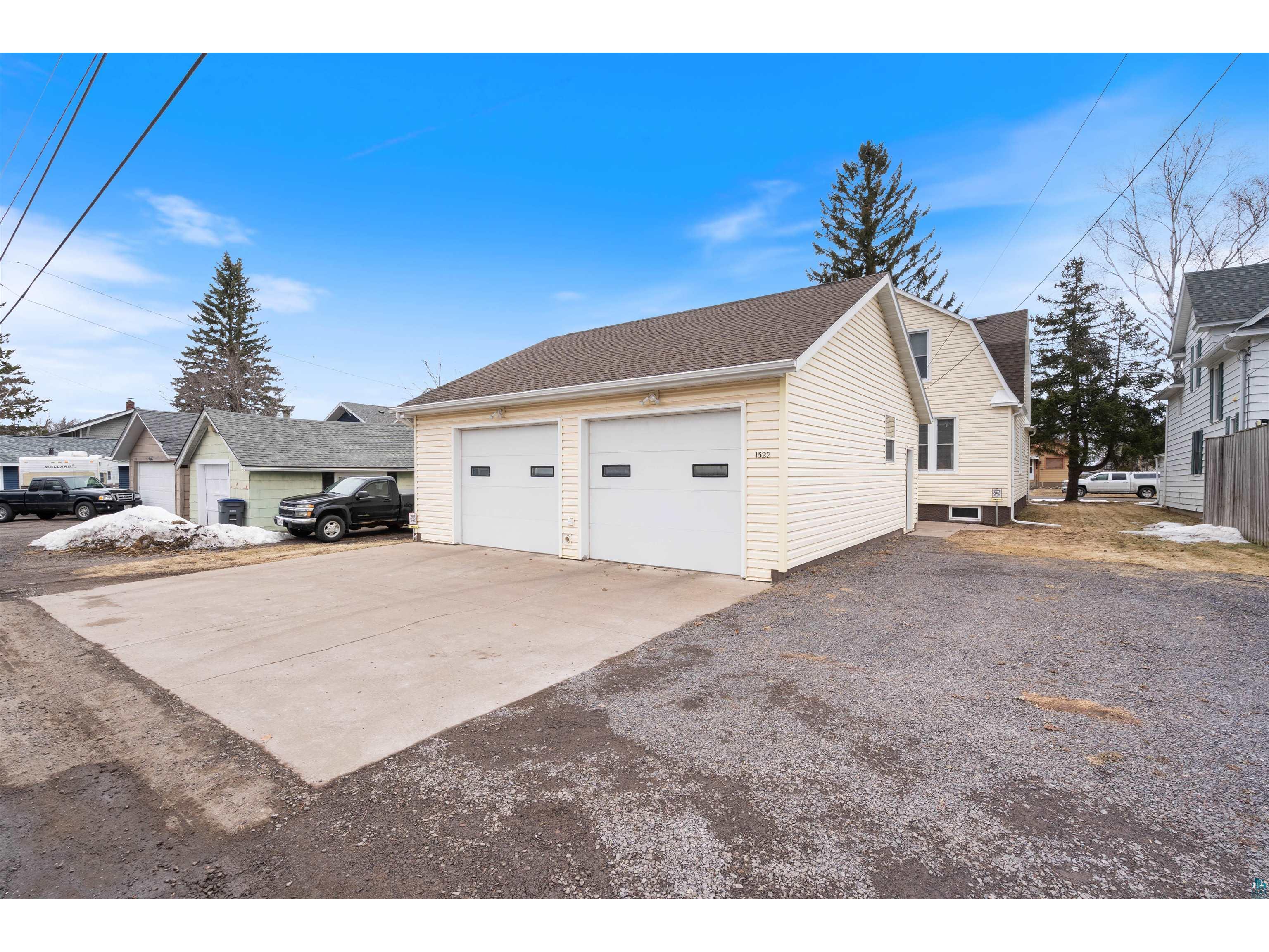 1522 E 4th St Superior WI 54880 6124323 image21
