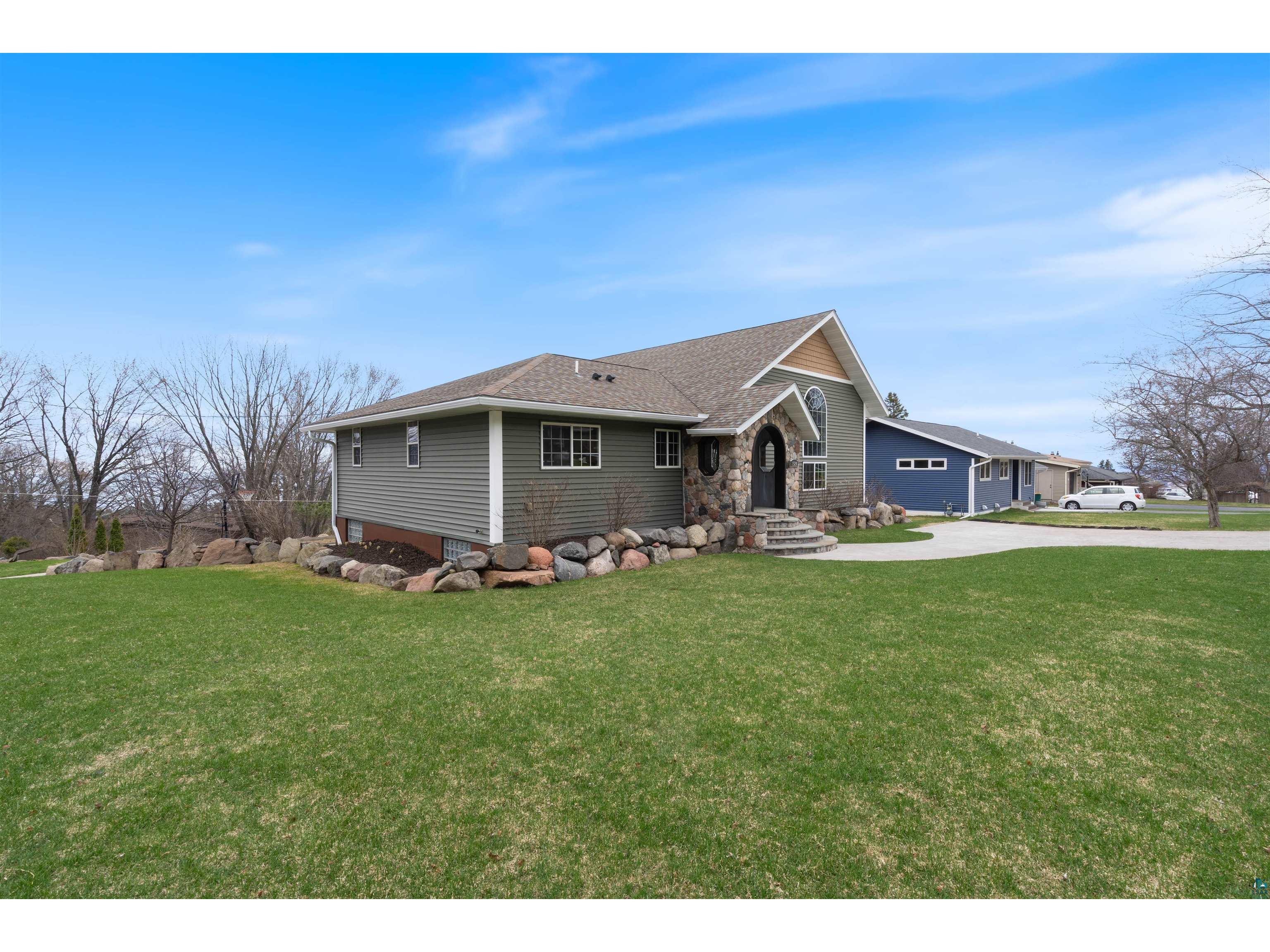 1524 Boulevard Pl Duluth MN 55811 6125160 image2