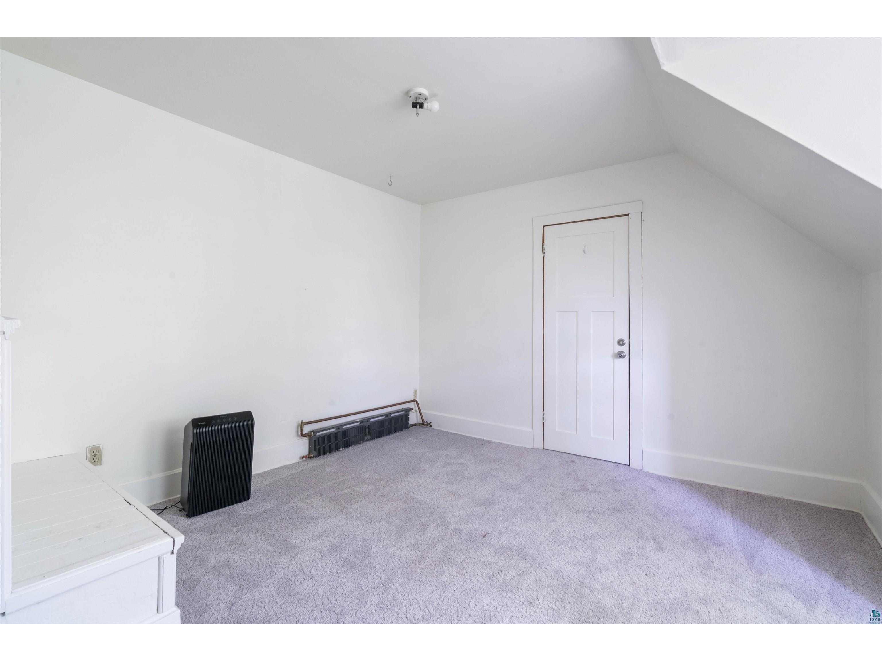 1530-1532 E 1st St Duluth MN 55812 6126425 image17