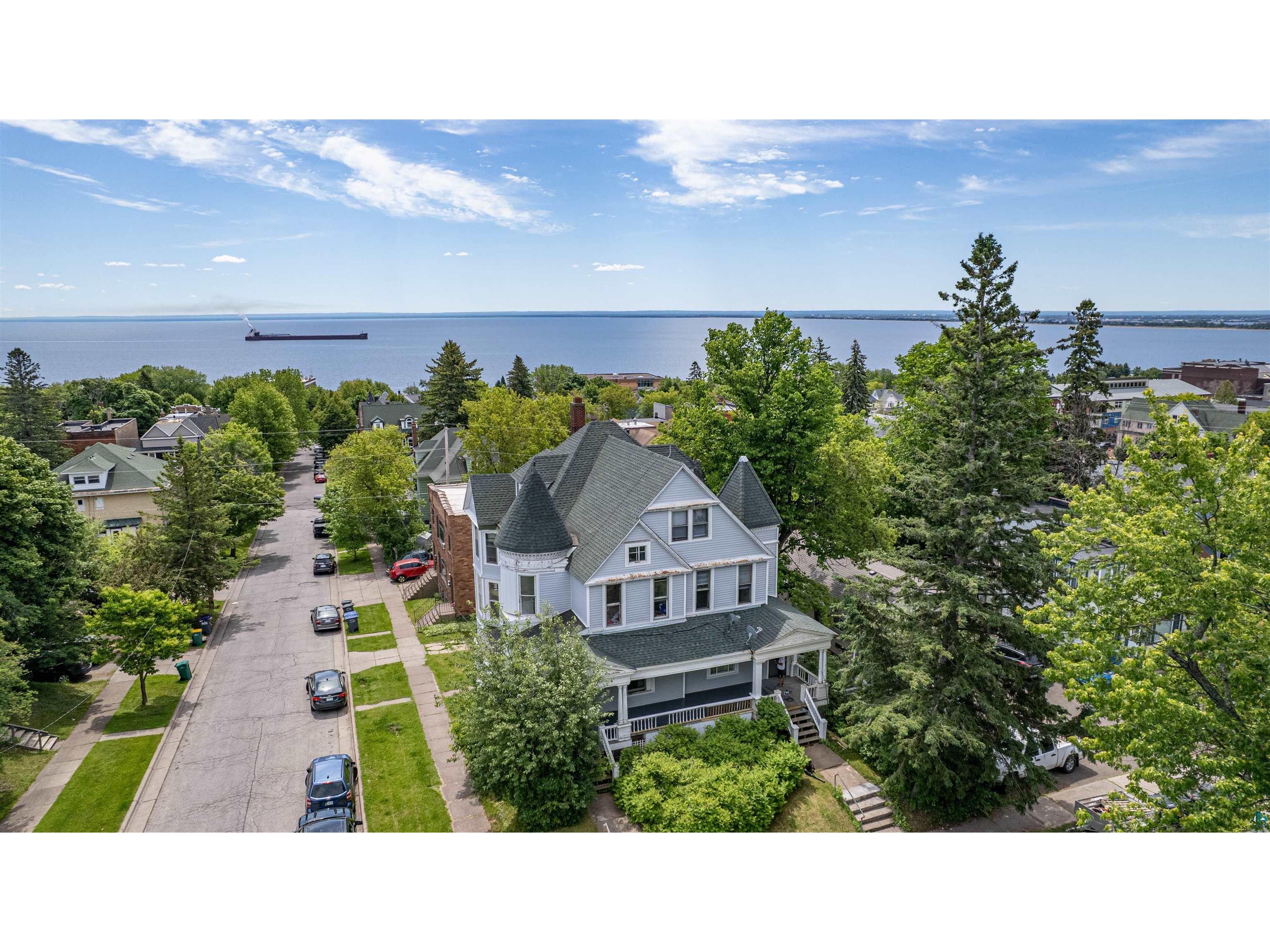 1530-1532 E 1st St Duluth MN 55812 6126425 image3