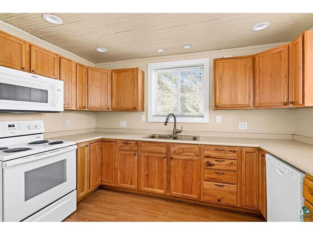 1540 N 7th Ave E Duluth MN 55805 6125239 image9